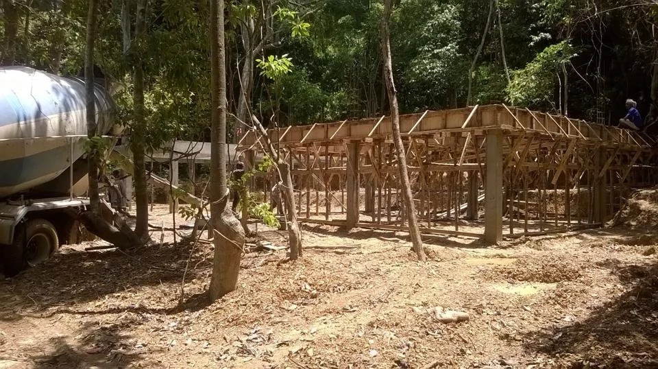 2013 Lanta Building Project Early Days (39).jpg