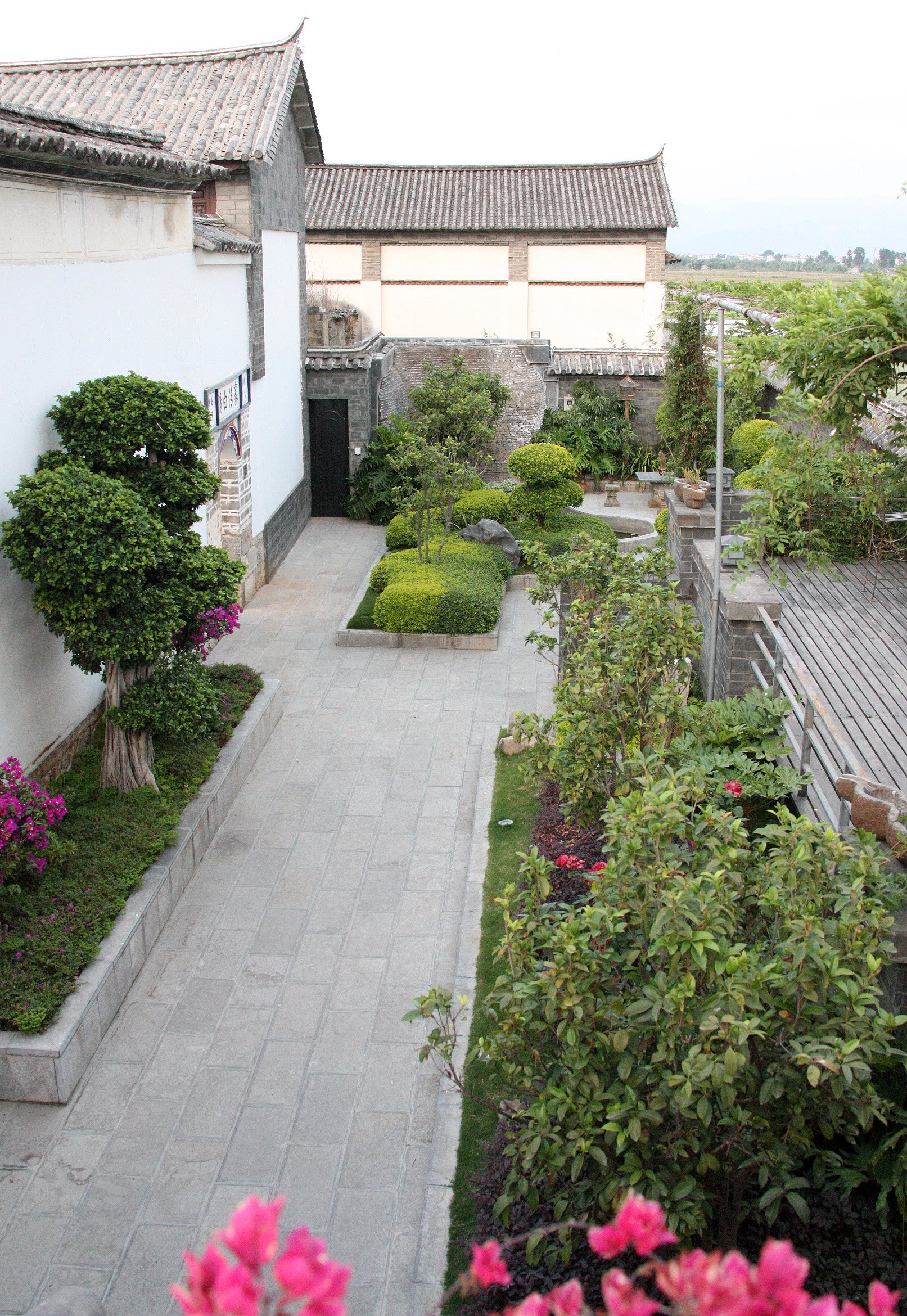 LINDEN CENTER - XIZHOU VILLAGE YUNNAN CHINA (51).JPG