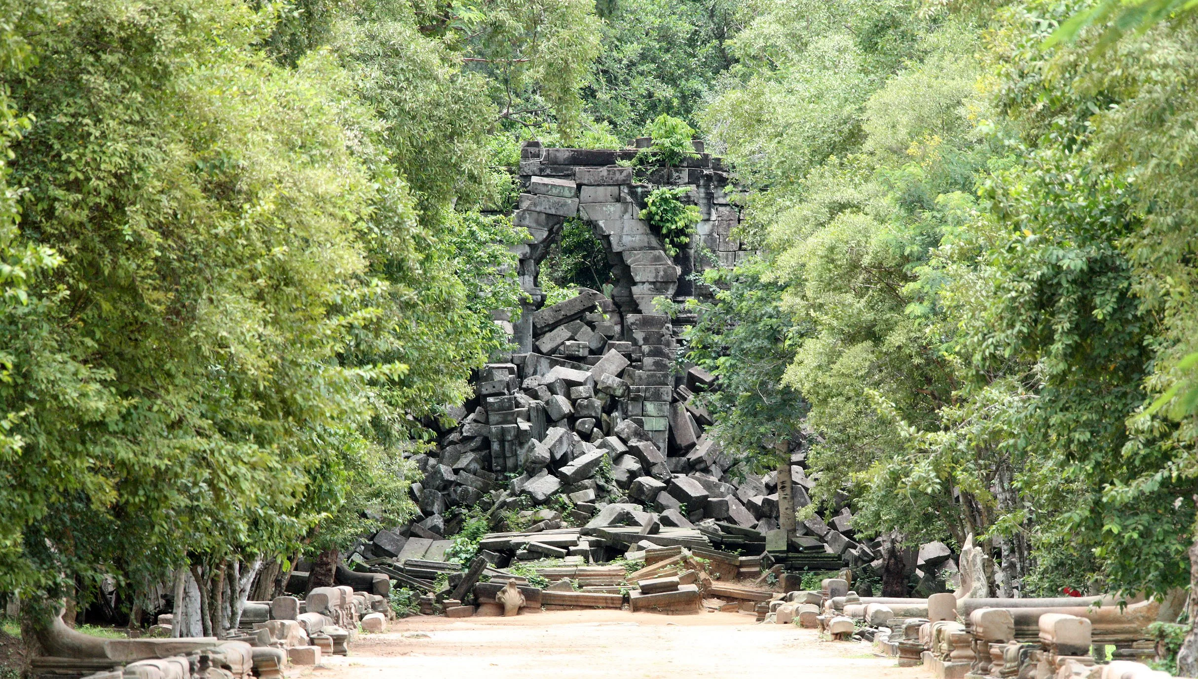 BENG MEALEA - CAMBODIA - JULY 2010 (72).JPG
