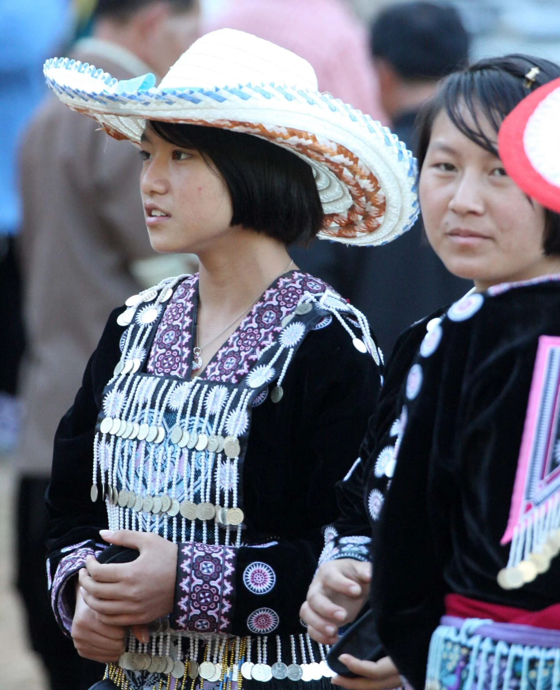 HILLTRIBE - HMONG - NEW YEARS EVE DAY CELEBRATIONS - CHRISTMAS IN THAILAND TRIP 2009 (87).JPG