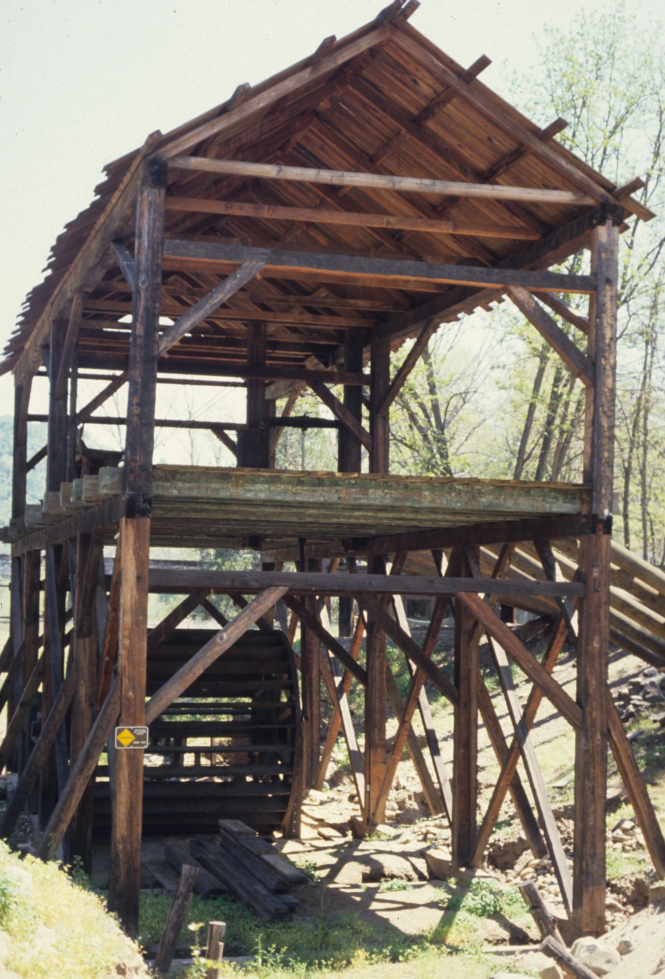 AMERICAN RIVER - SUTTERS MILL.jpg