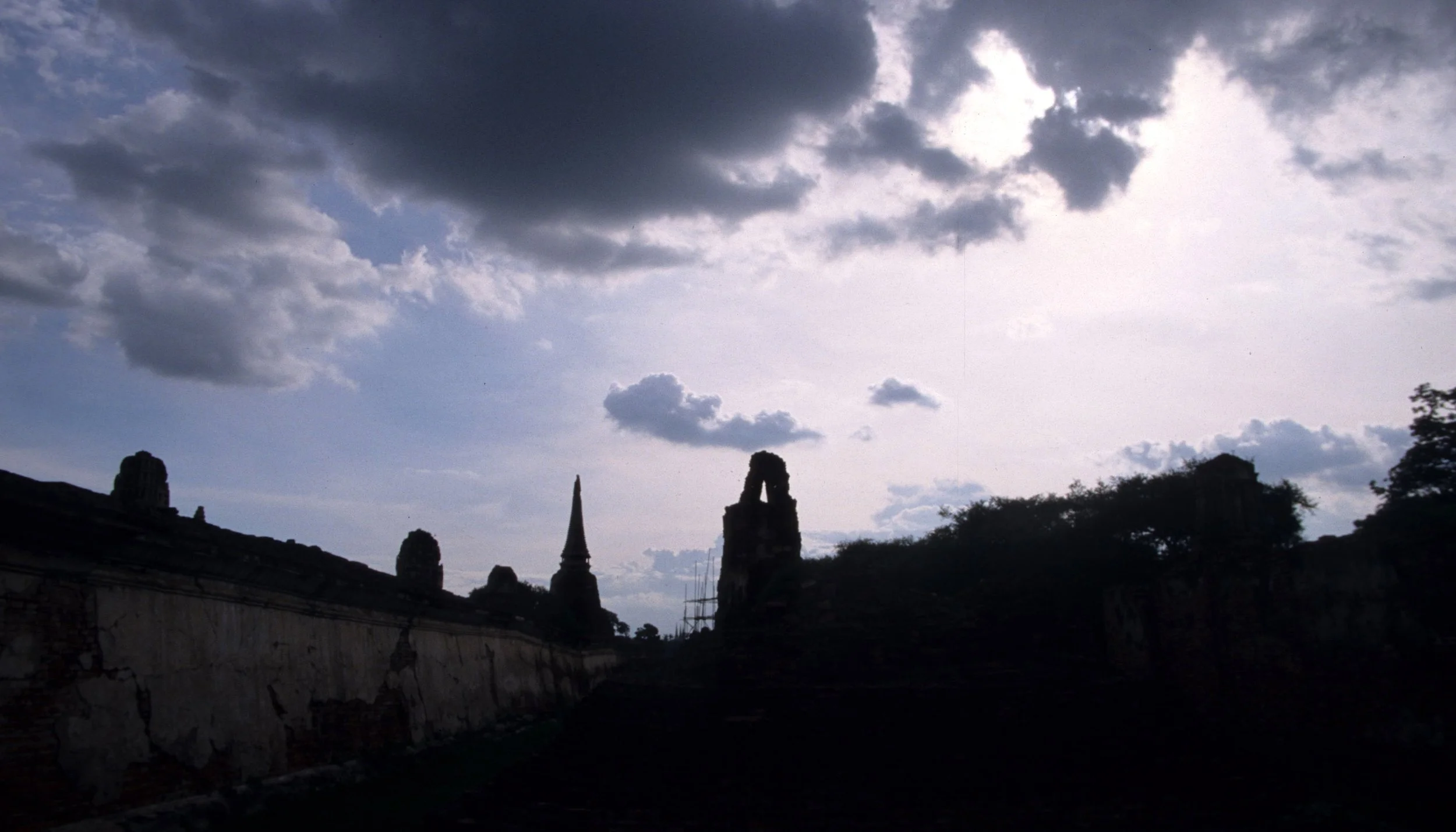 AYUDTHAYA - WAT PHRA MAHATAT G.jpg