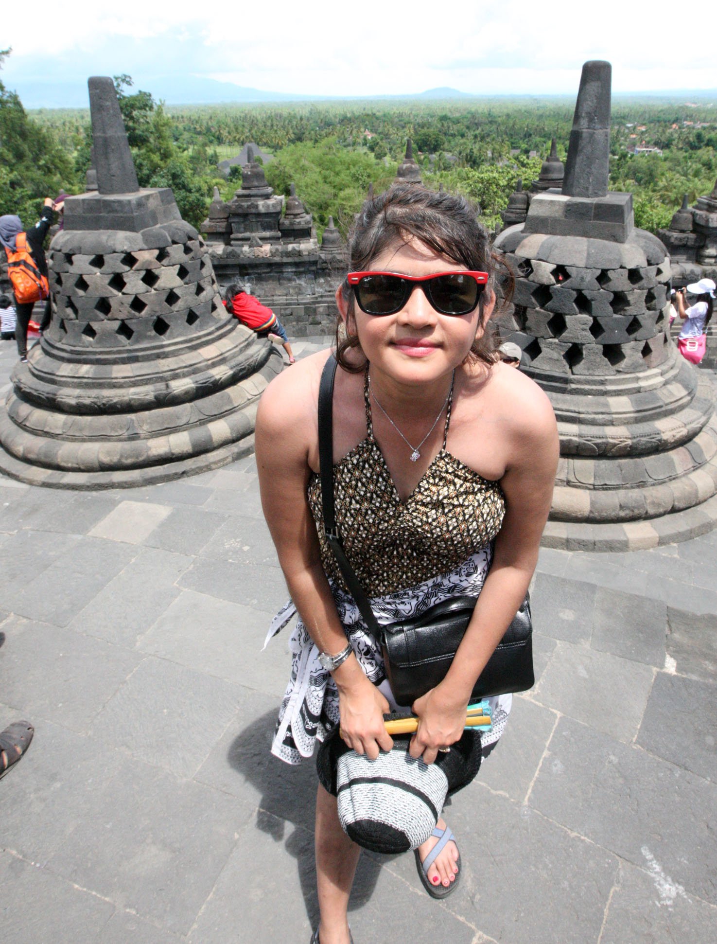 BOROBUDUR RUINS - YOGYAKARTA INDONESIA (44).JPG