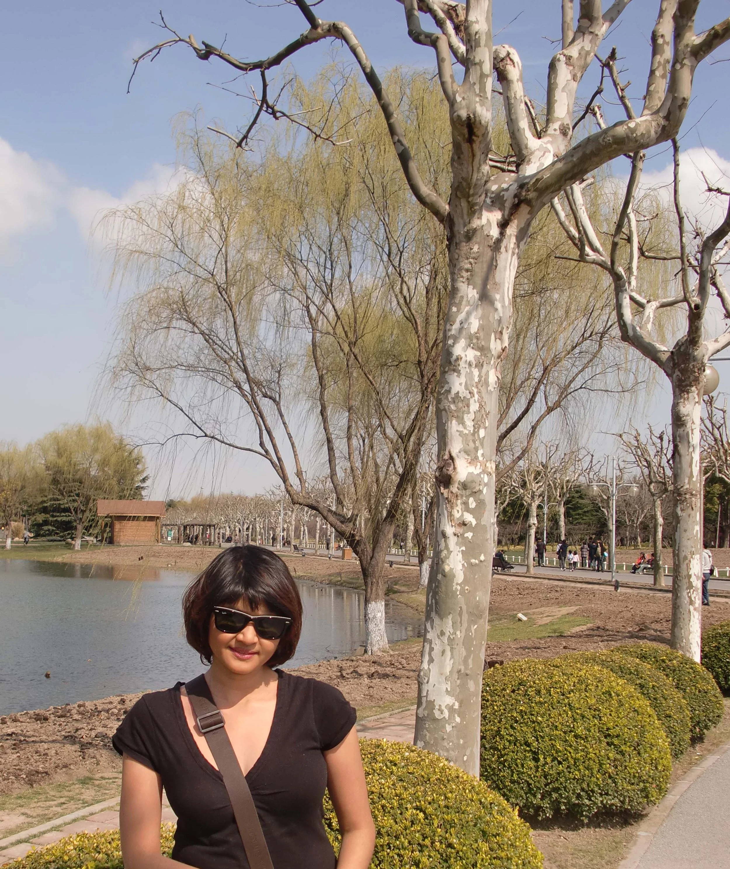 2011-3-13 CENTURY PARK SHANGHAI (10).JPG