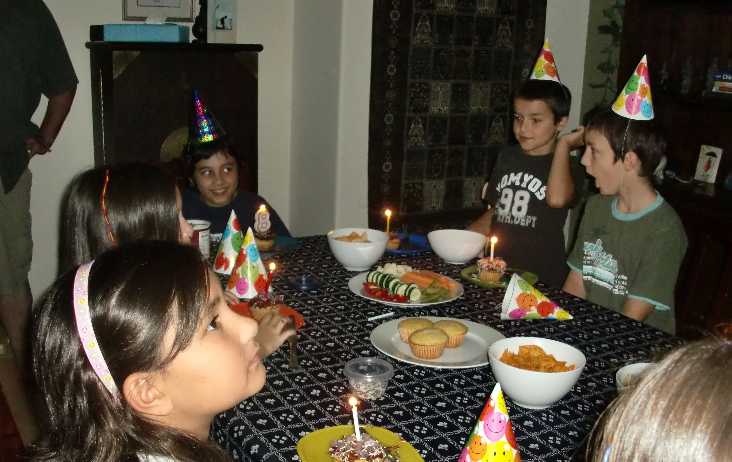COKIE'S 8TH BIRTHDAY - SURPRISE PARTY WITH FRIENDS (10).JPG