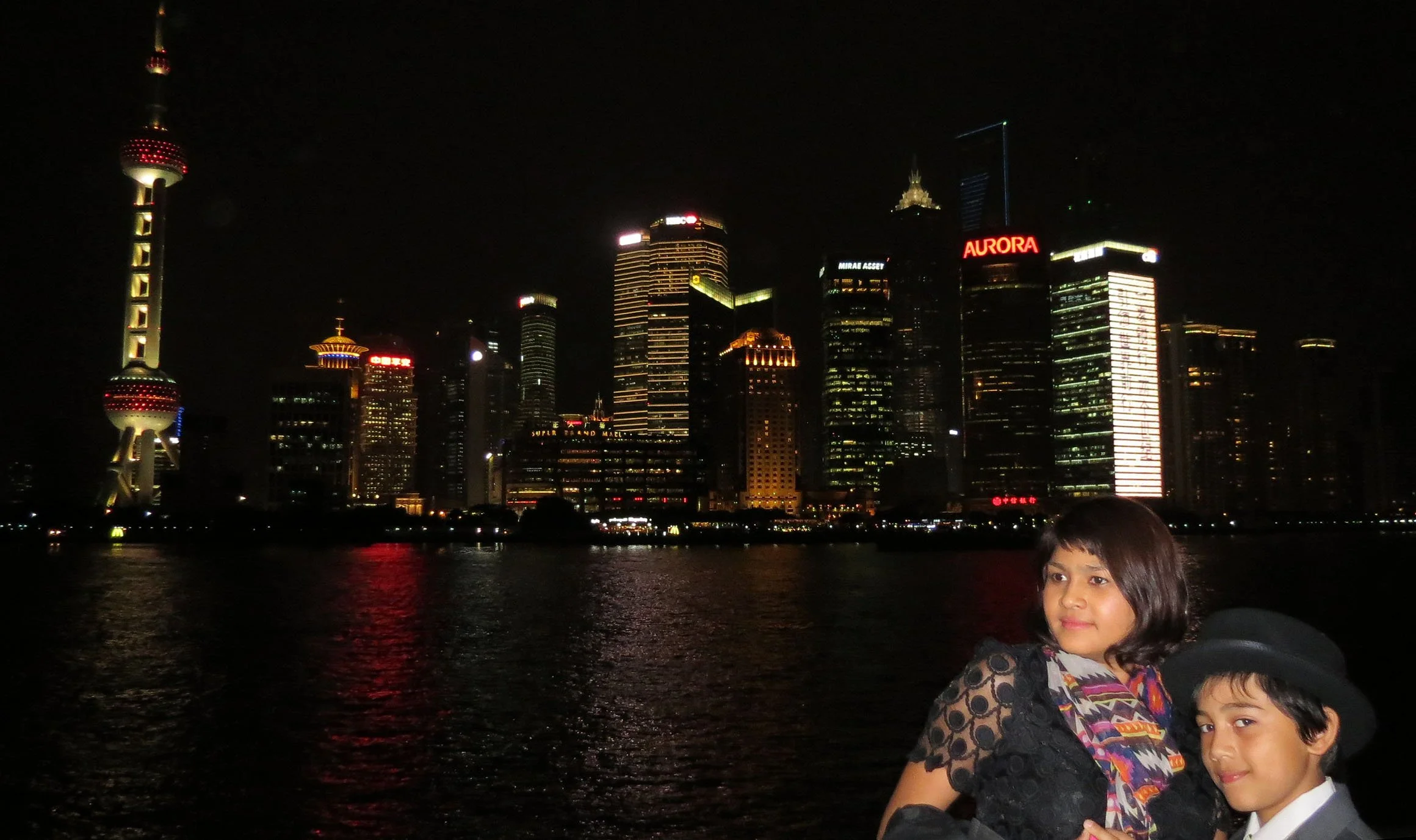 2012-10-29 SHANGHAI AT NIGHT (11).JPG