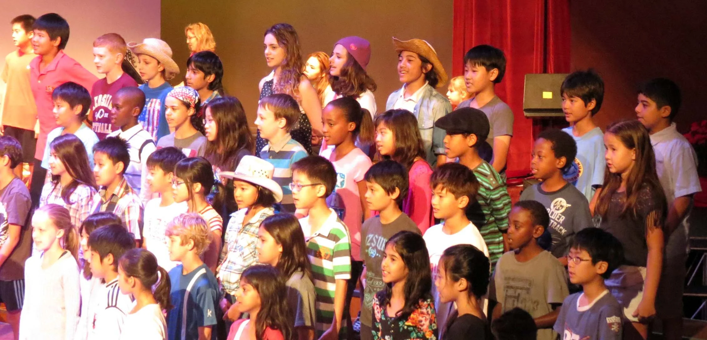 12-2013 WINTER CONCERT - ISB (18).JPG