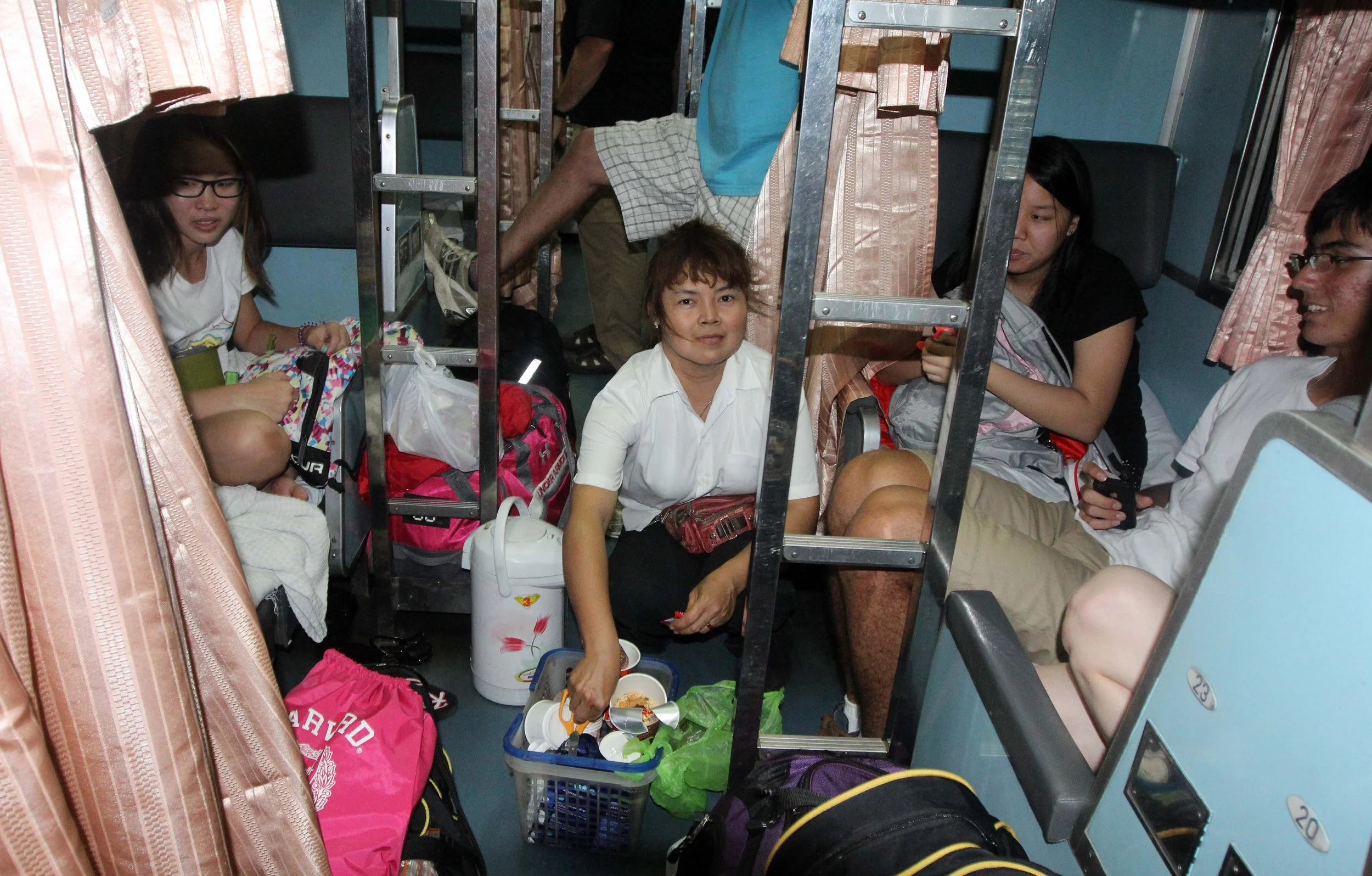 2014 ISB Trip to Hua Lamphong Railway Station Bangkok (13).JPG