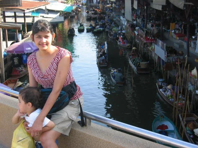 FLOATING MARKET12.jpg