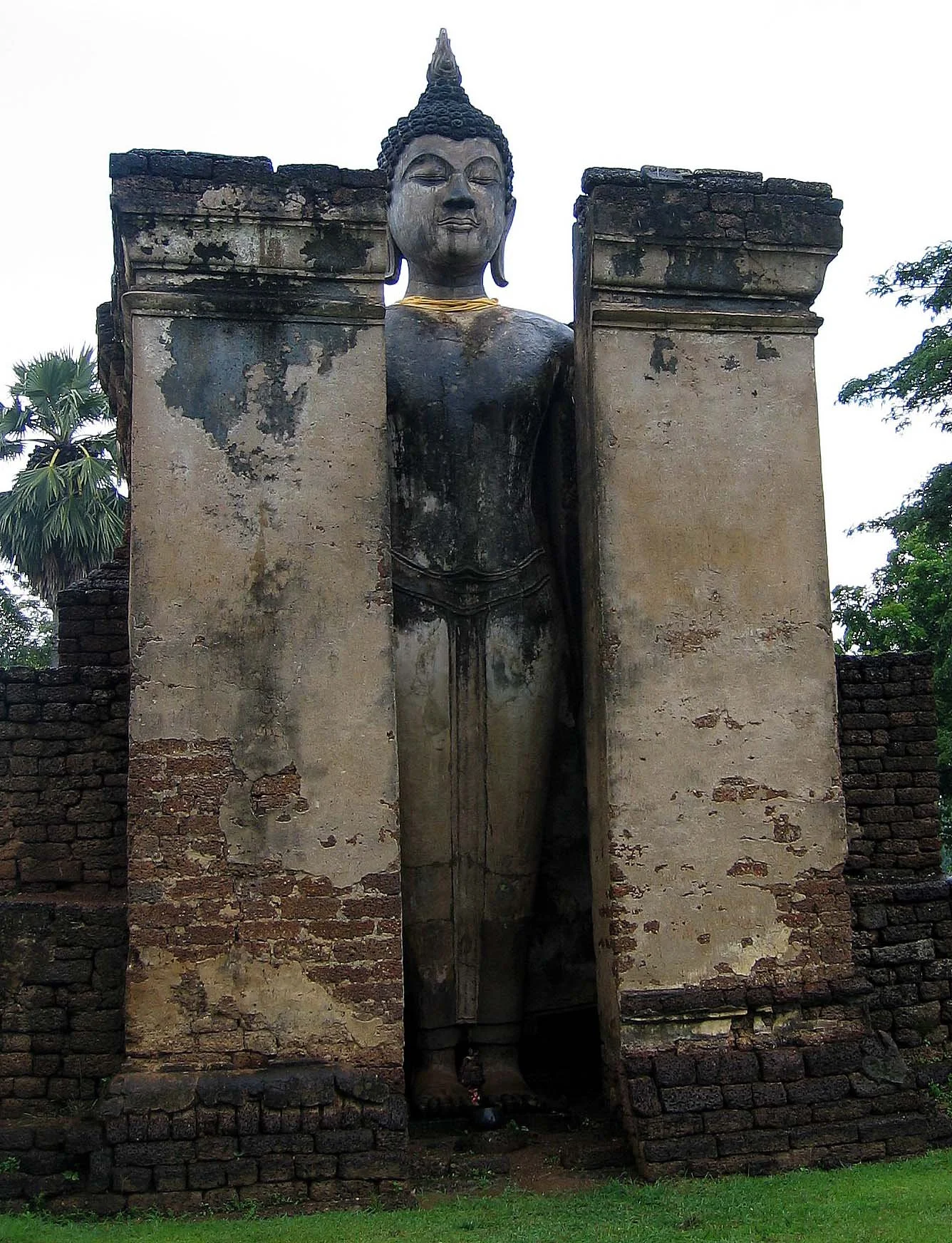SRI SATCHANALAI - 2006 (5).jpg