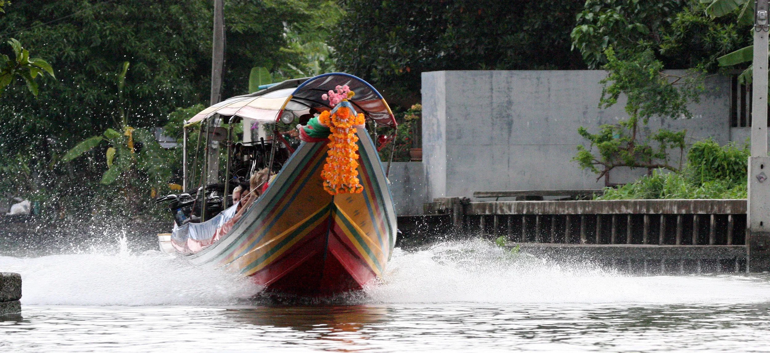 2008 Bangkok Scenes & Thonburi Canals (31).JPG