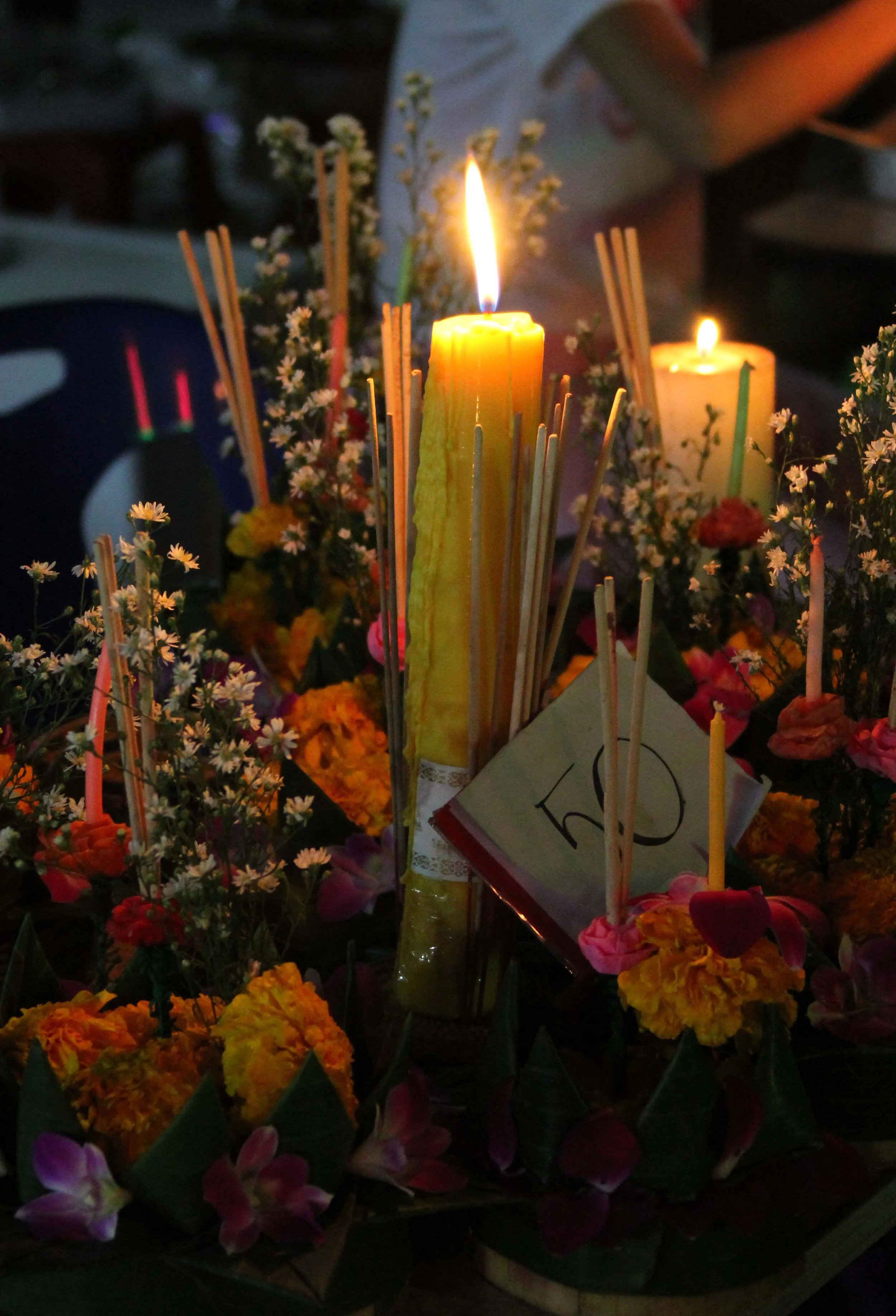 2013 Loy Krathong in Bangkok (66).JPG