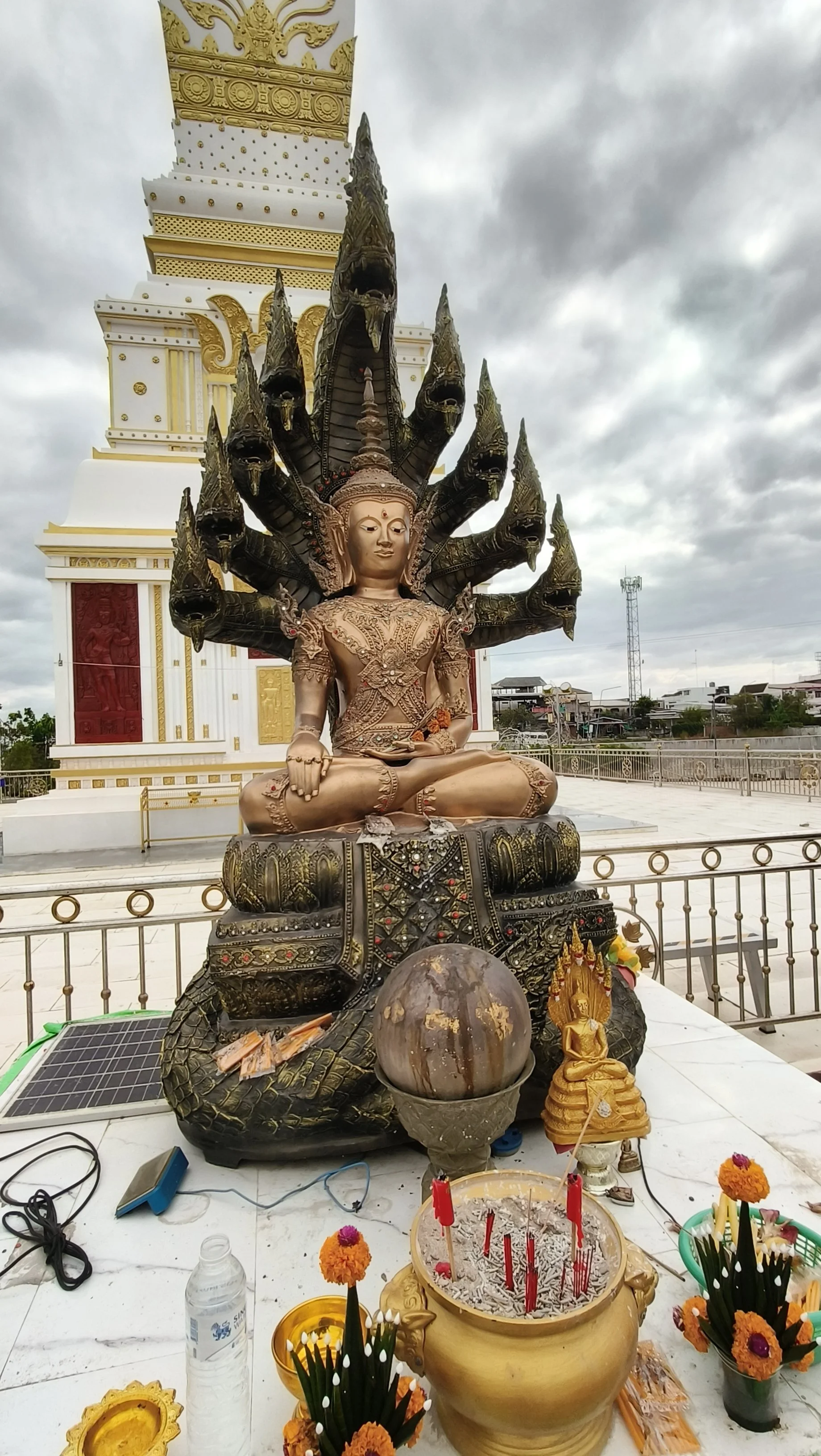 Chanwisut Pagoda (Tanchai) Phra That Phanom replica at Wat Si Mongkhon Nuea, Mueang, Mukdahan (20).jpg