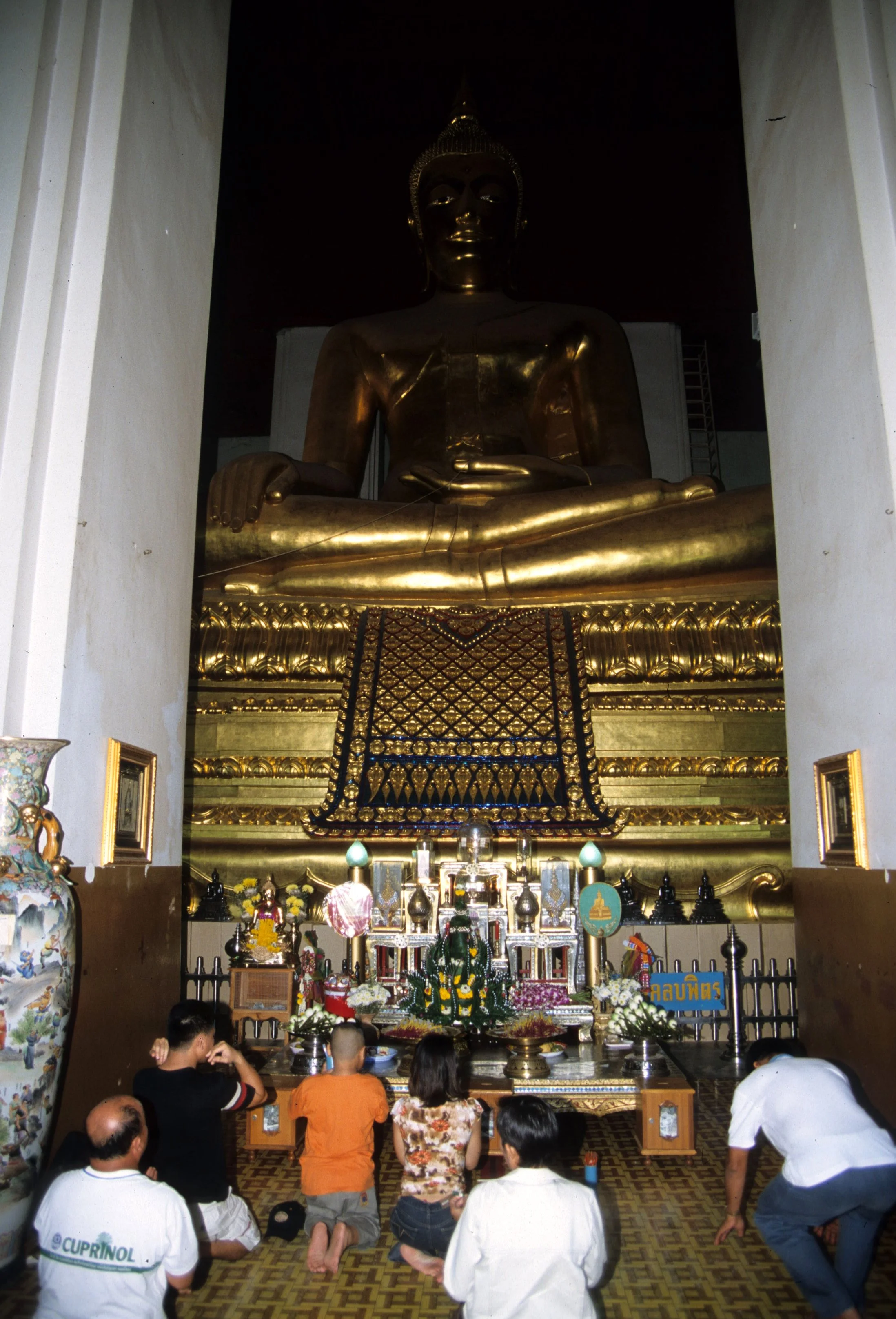 AYUDTHAYA - WAT ON OUTSKIRTS D.jpg