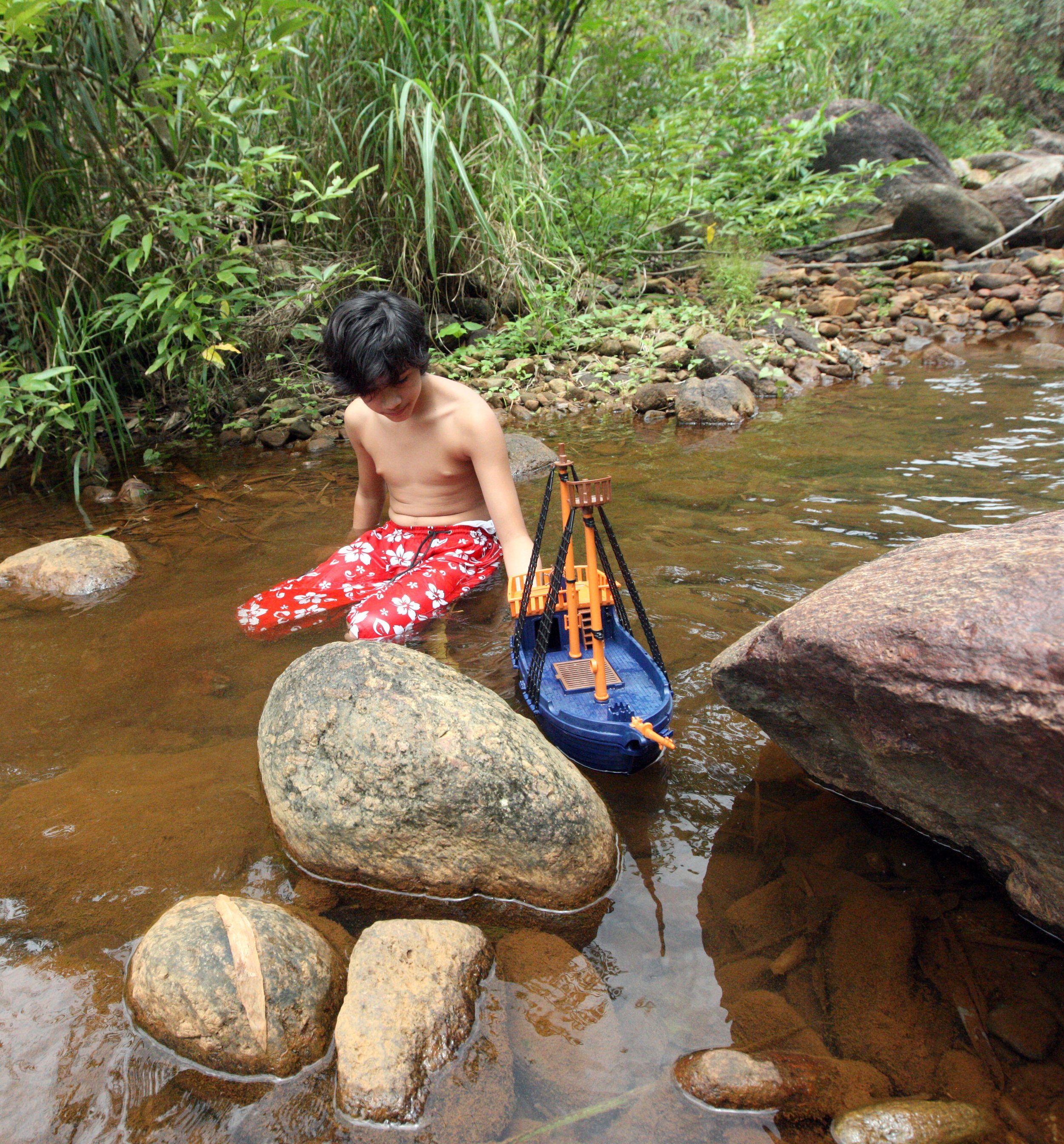 2014 Nakhonsithammarat with Family (31).JPG