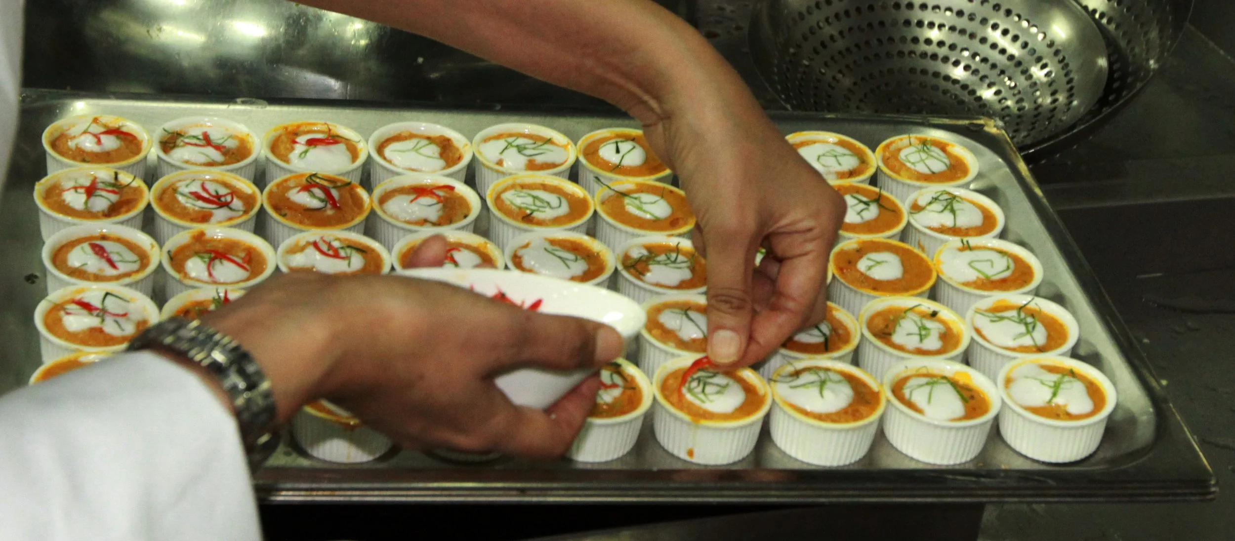 THAI CONSULATE DINNER AND BENEFIT (118).JPG