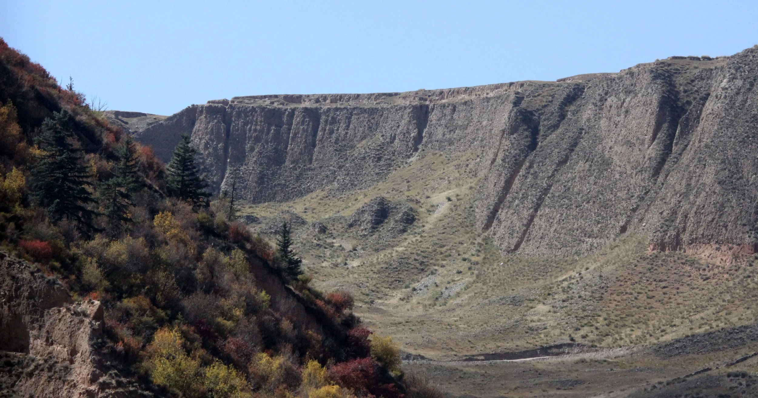 XINGHAI CANYON AND VICINITY CHINA (42).JPG