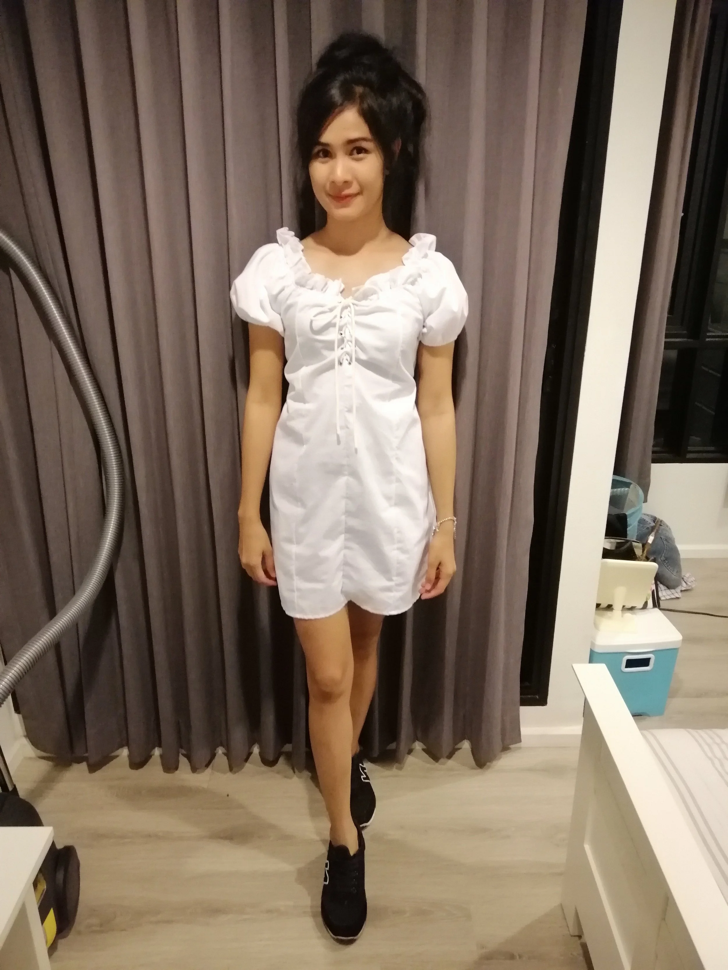 2018 Pics with Gift in Thailand (154).jpg