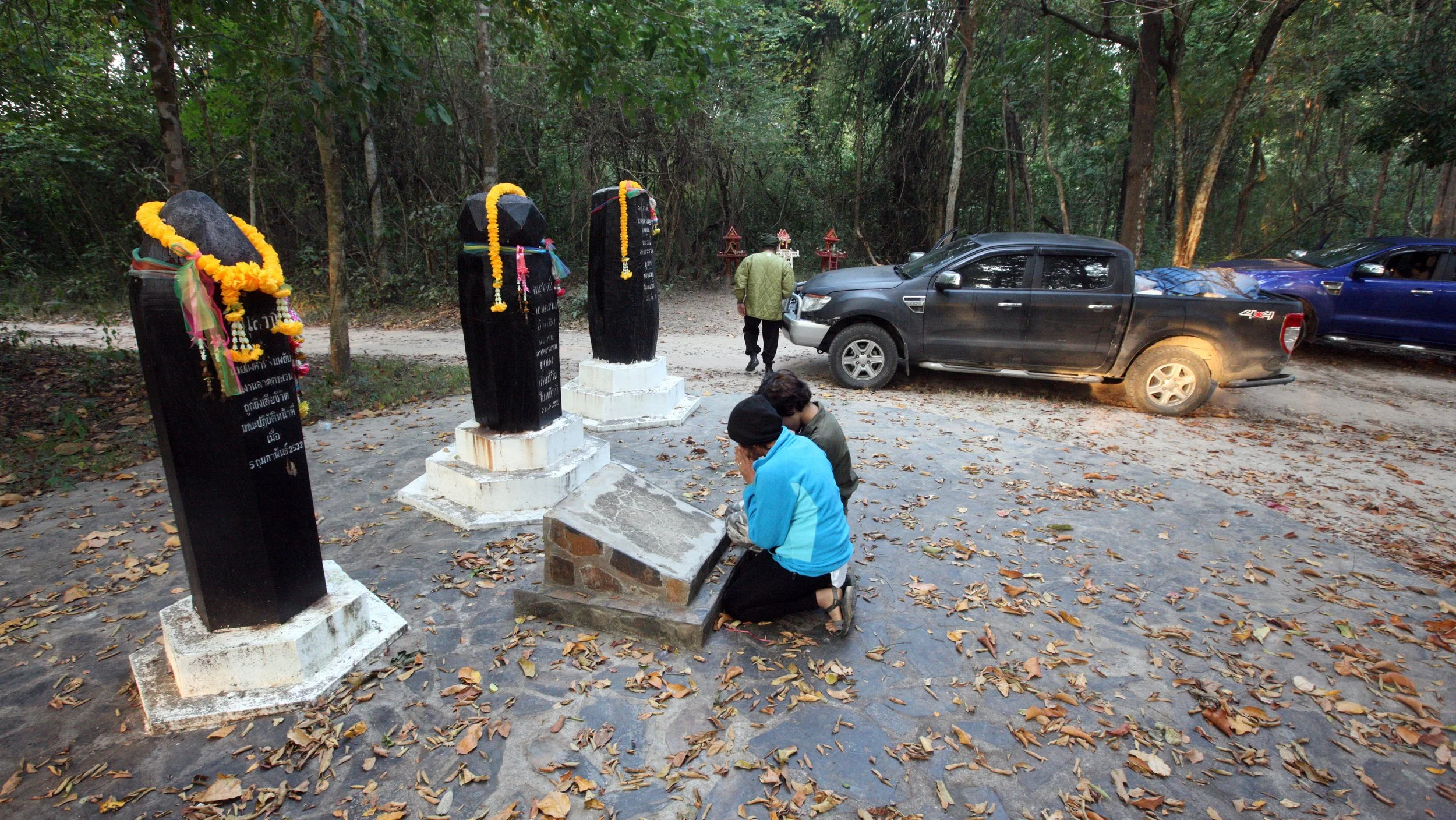 2014 Huai Kha Khaeng Bruce Kekule Trip (142).JPG