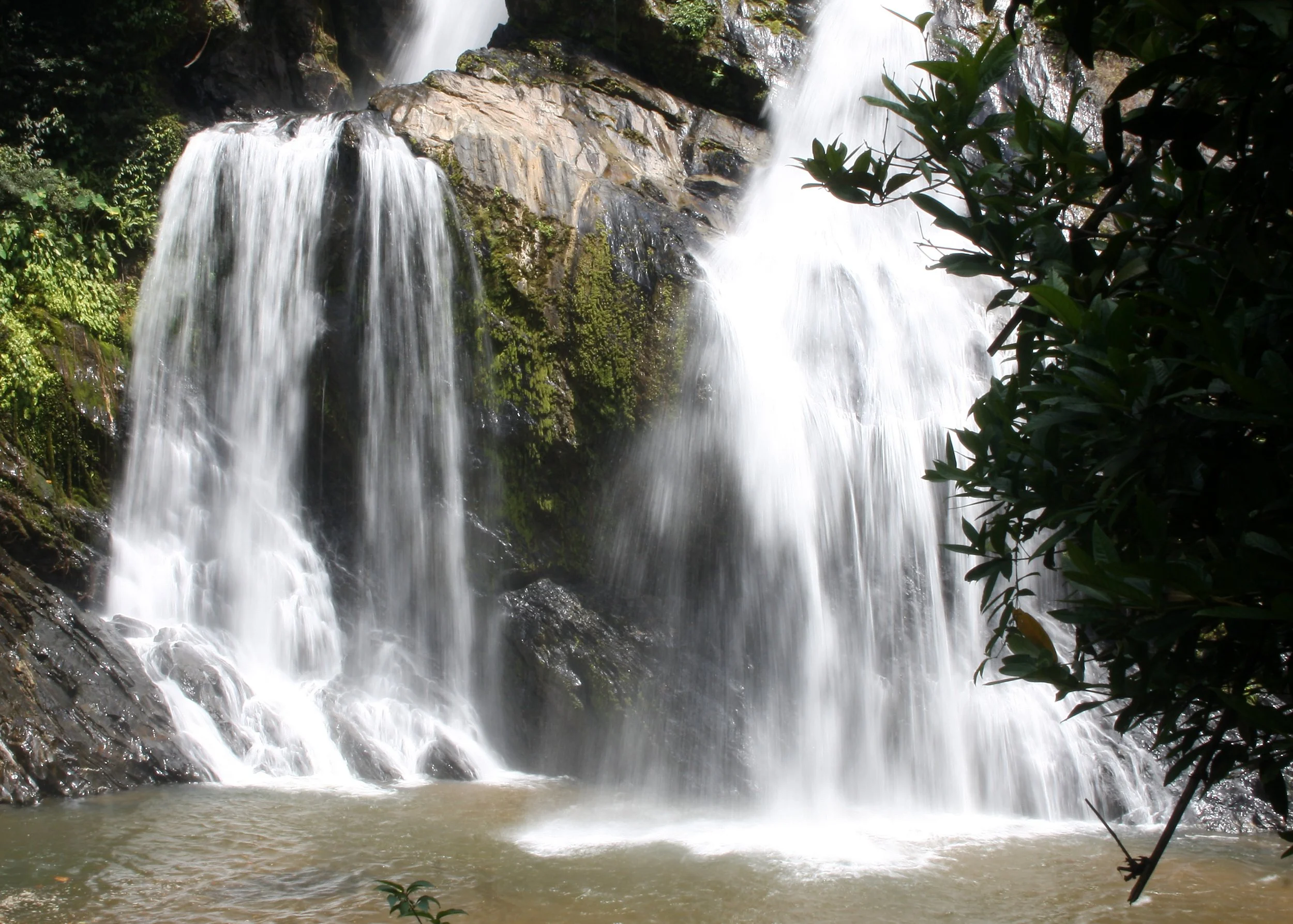 KRUNG CHIN NP THAILAND - FALLS (4).JPG