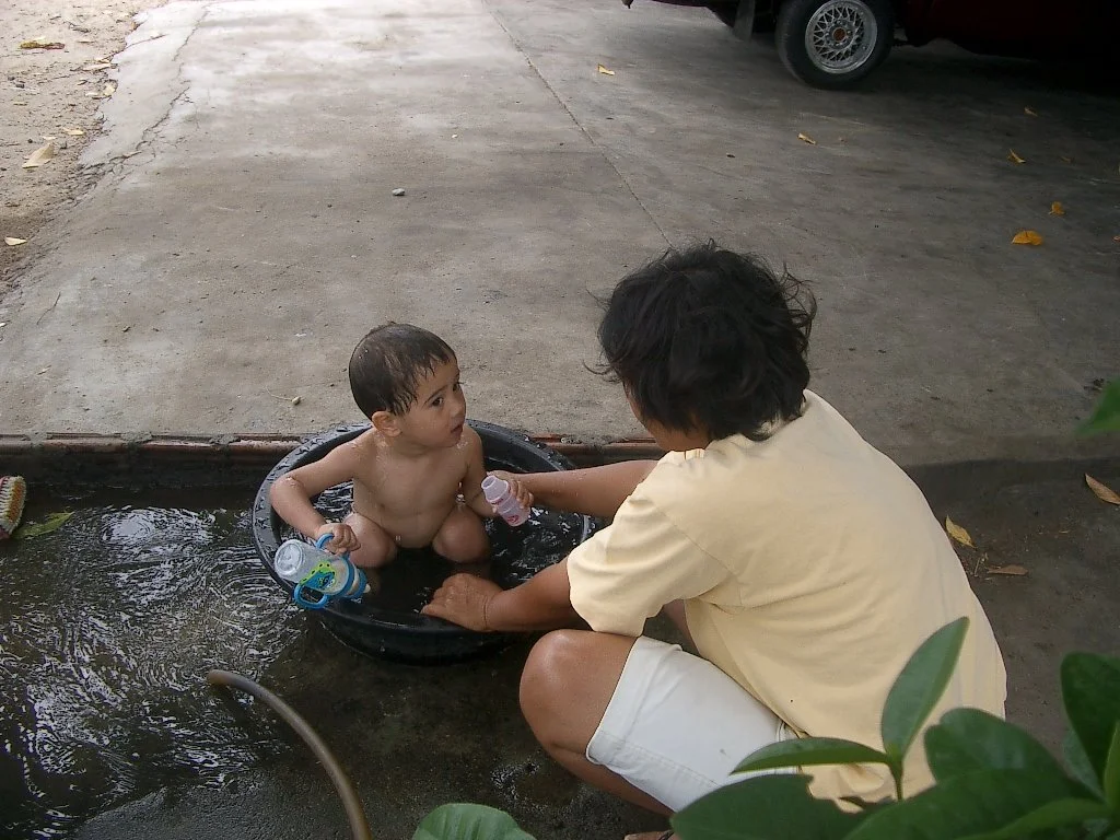 2004 Nakhonsithammarat with Family  (30).JPG