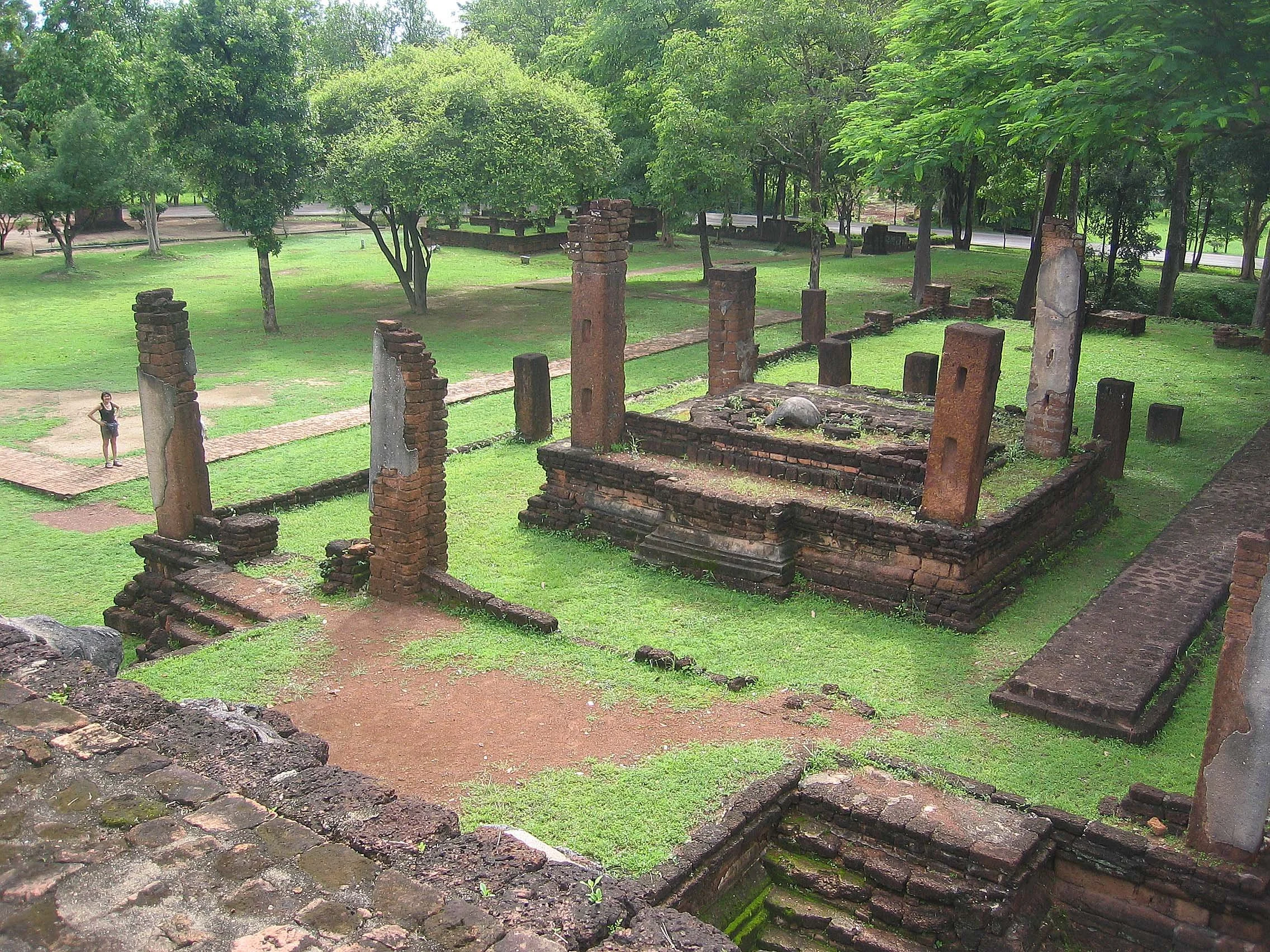KAMPHAENG PHET - RUINS - 2006 (18).jpg