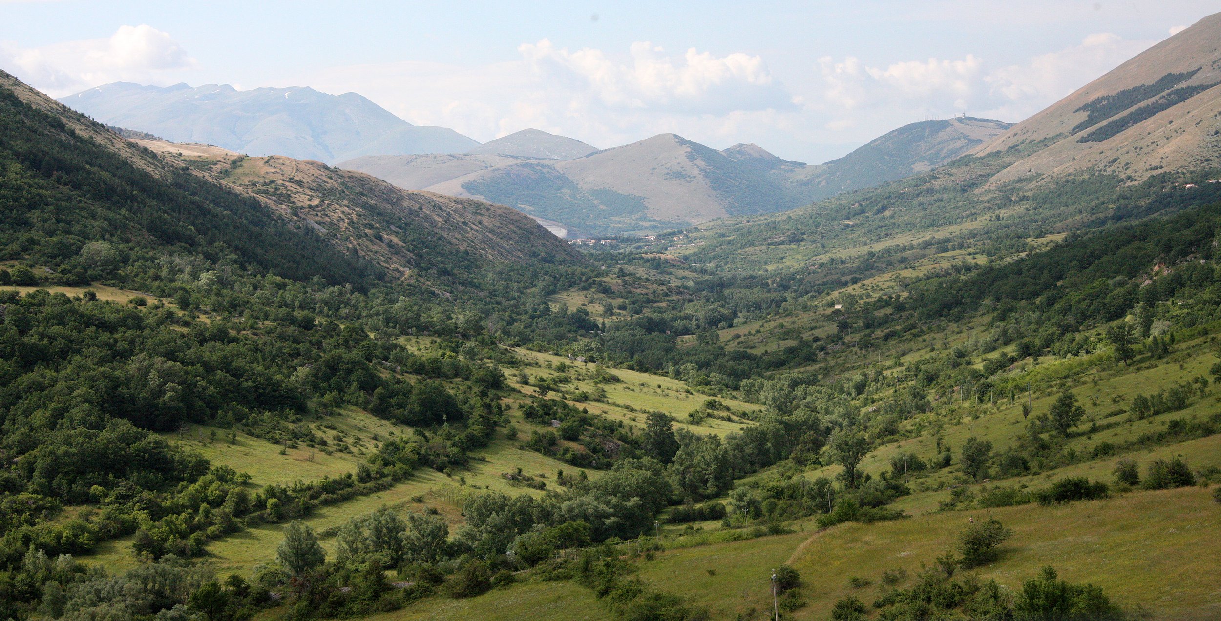 ABRUZZO NATIONAL PARK ITALY.JPG