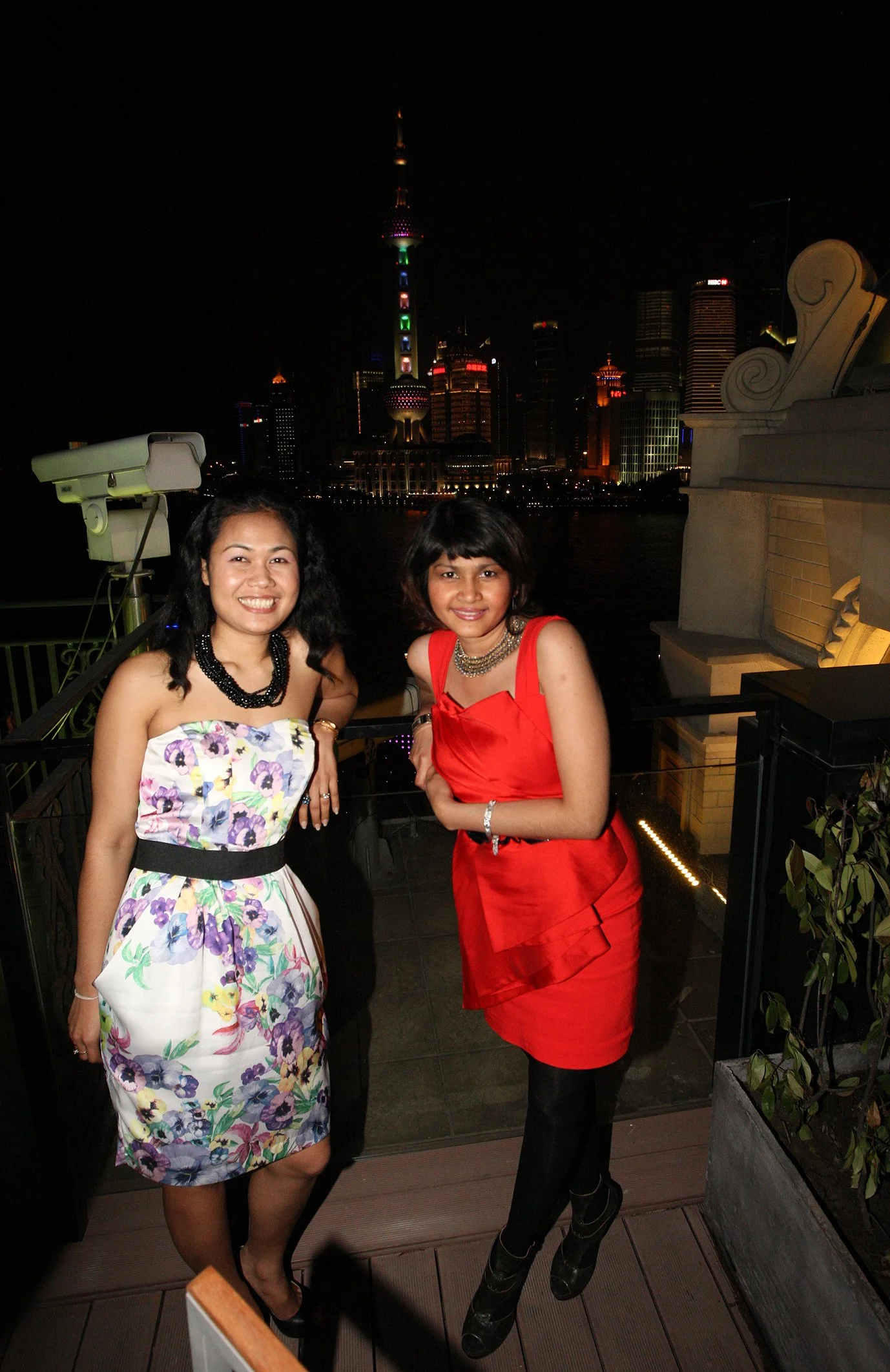 2011-4-29 NIGHT AT SHOOK AT 19 BUND SHANGHAI (163).JPG