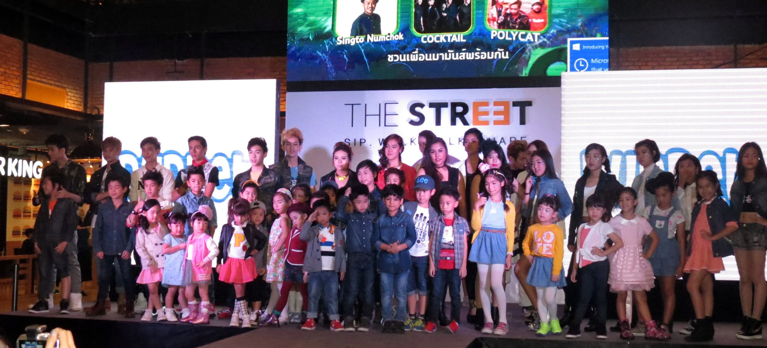 2016 Monkey Town Modeling Cokie in Bangkok (6).JPG