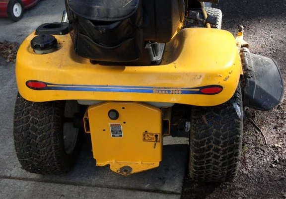 2010-2-25 cub cadet series 3000 (3).JPG