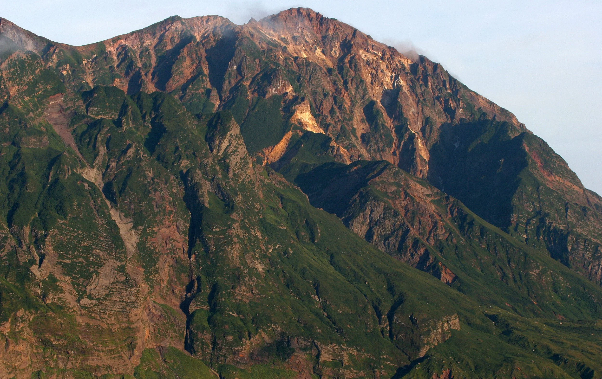 KURIL ISLANDS - VIEW LANDSCAPES AND GEOL - RUSSIA (54).jpg