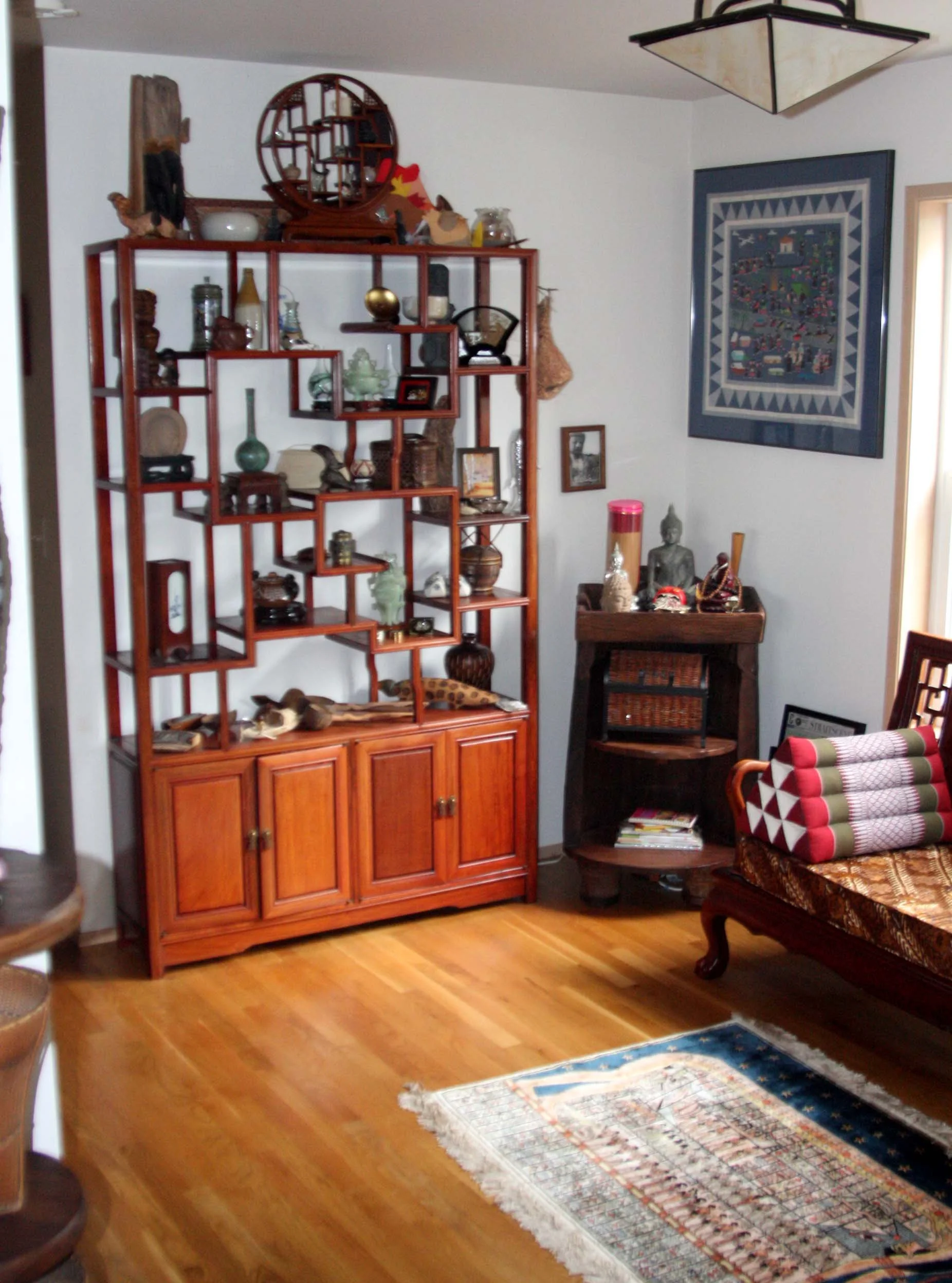 2009-4-24 - HOUSE - LIBRARY (2).JPG