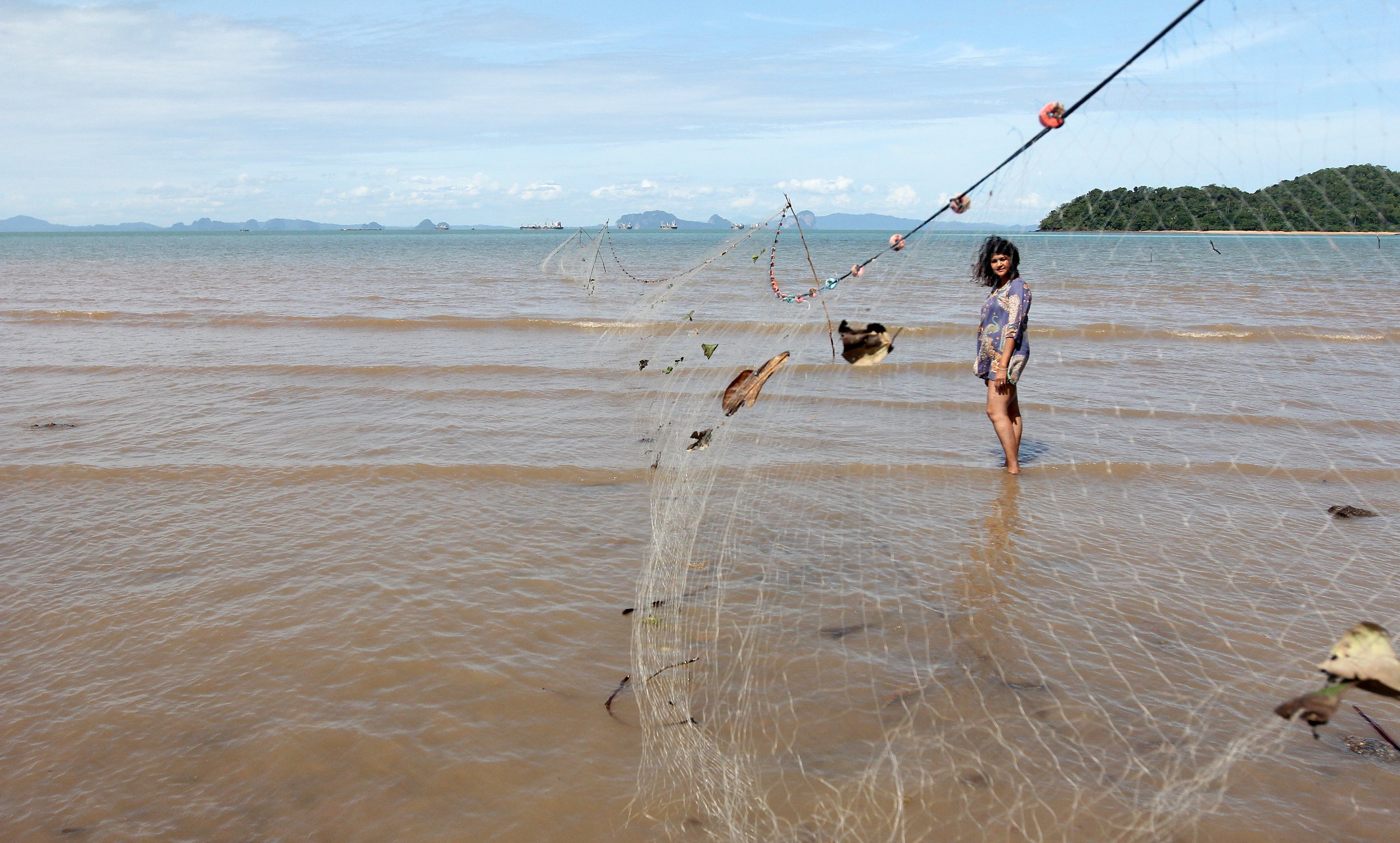 2015 Koh Lanta Poacher Nets Summer Misc Images (30).JPG