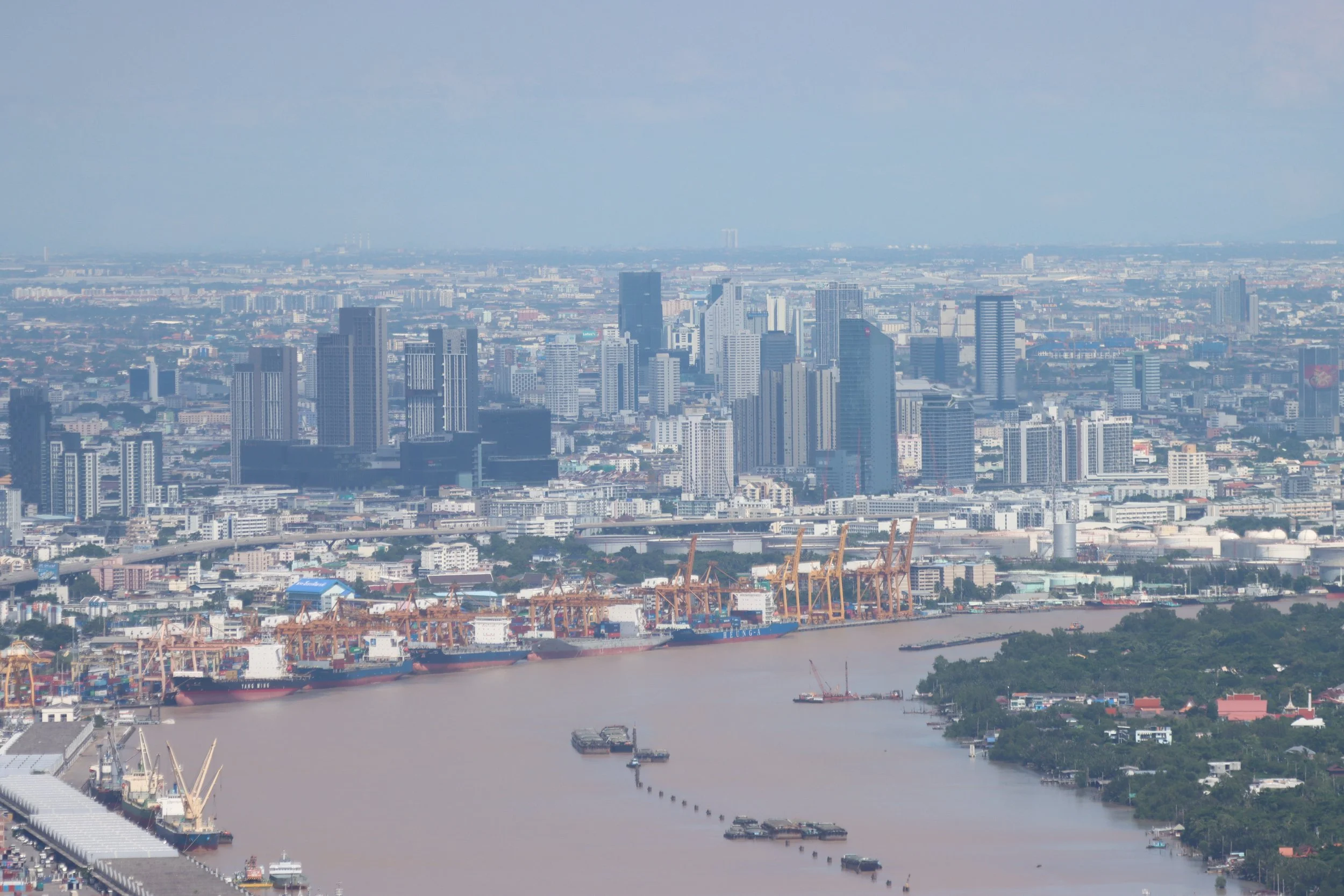 2022 - Bangkok as seen from Mahanakhon Building Viewing Deck (133).JPG