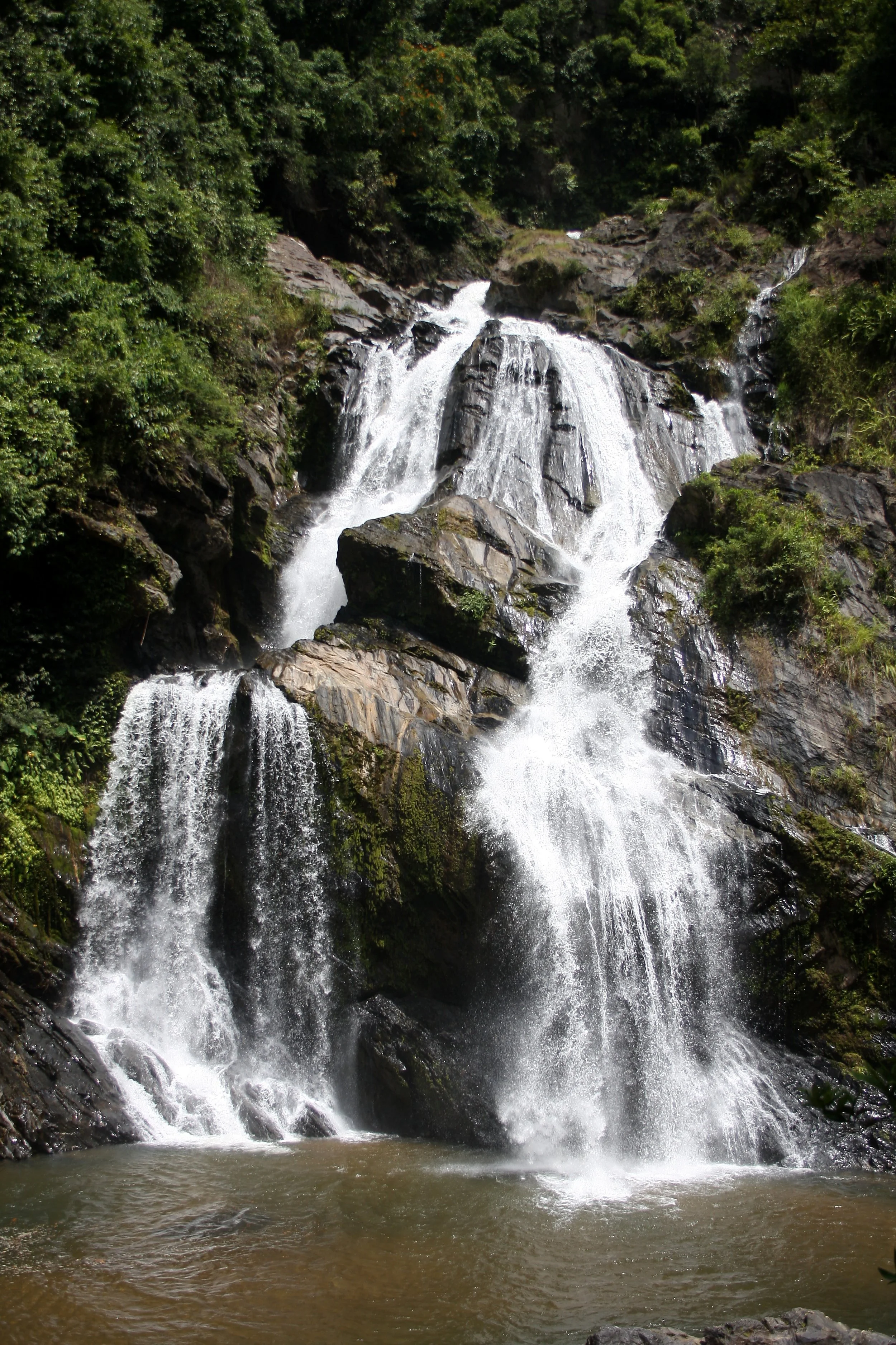 KRUNG CHIN NP THAILAND - FALLS (10).JPG