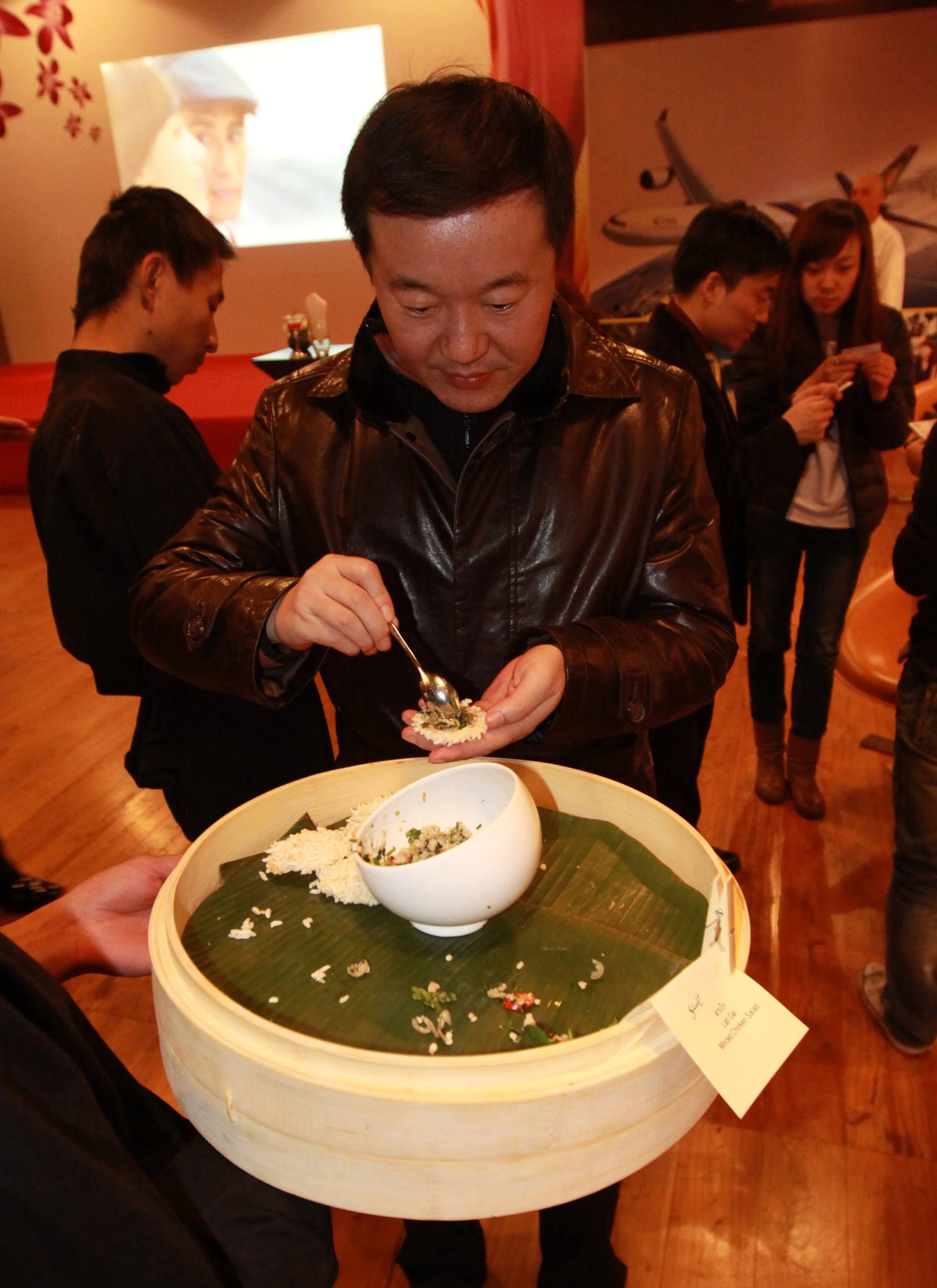 THAI CONSULATE DINNER AND BENEFIT (74).JPG