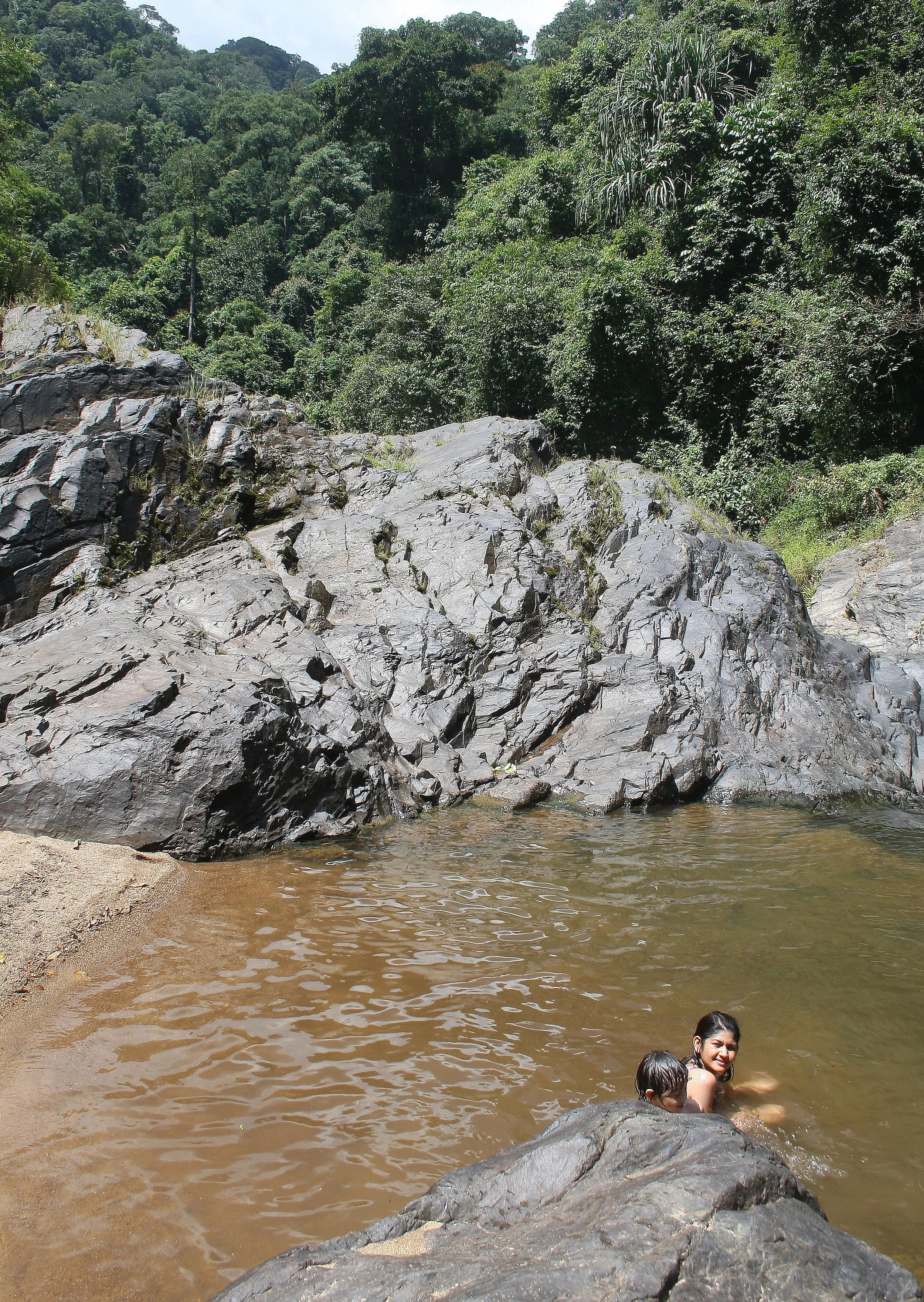 KRUNG CHIN NP THAILAND - FALLS.JPG