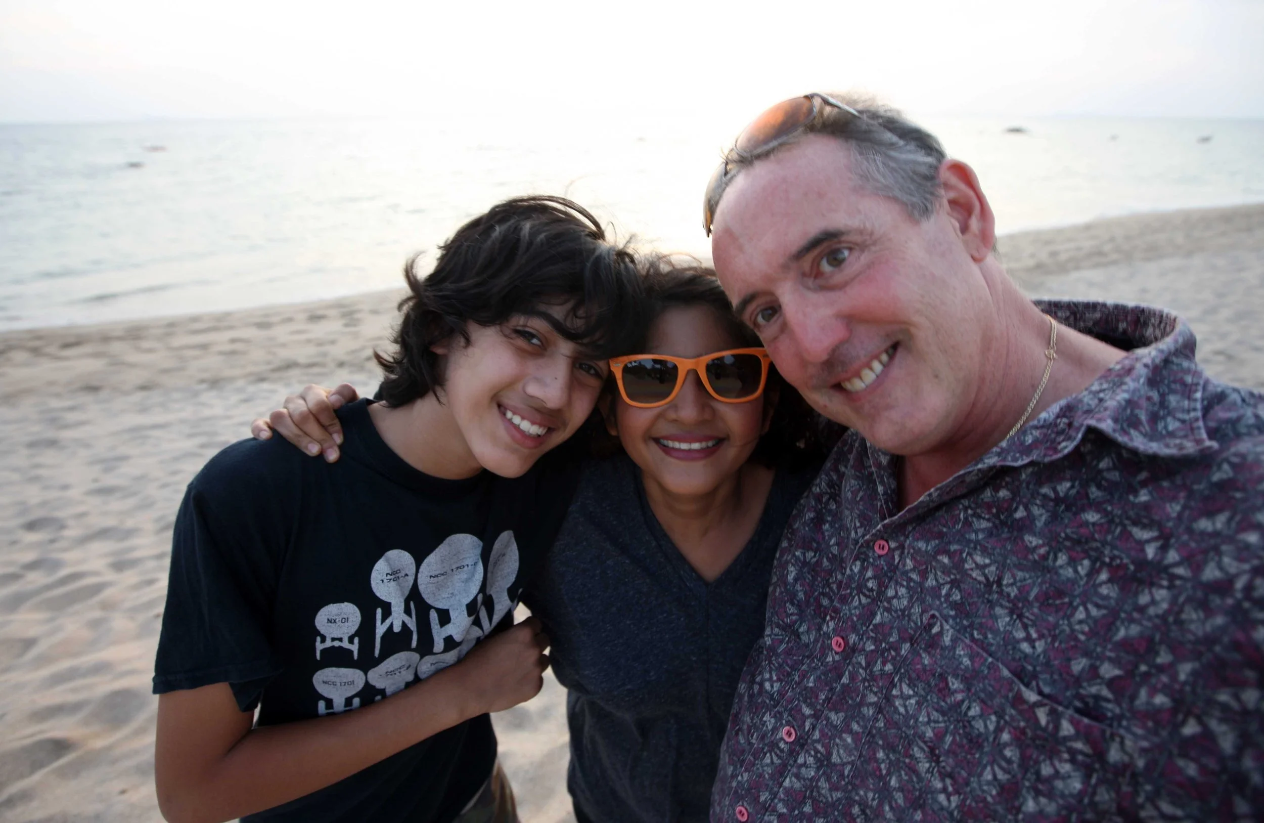 2015 Koh Lanta Songkran with friends from ISB (21).JPG