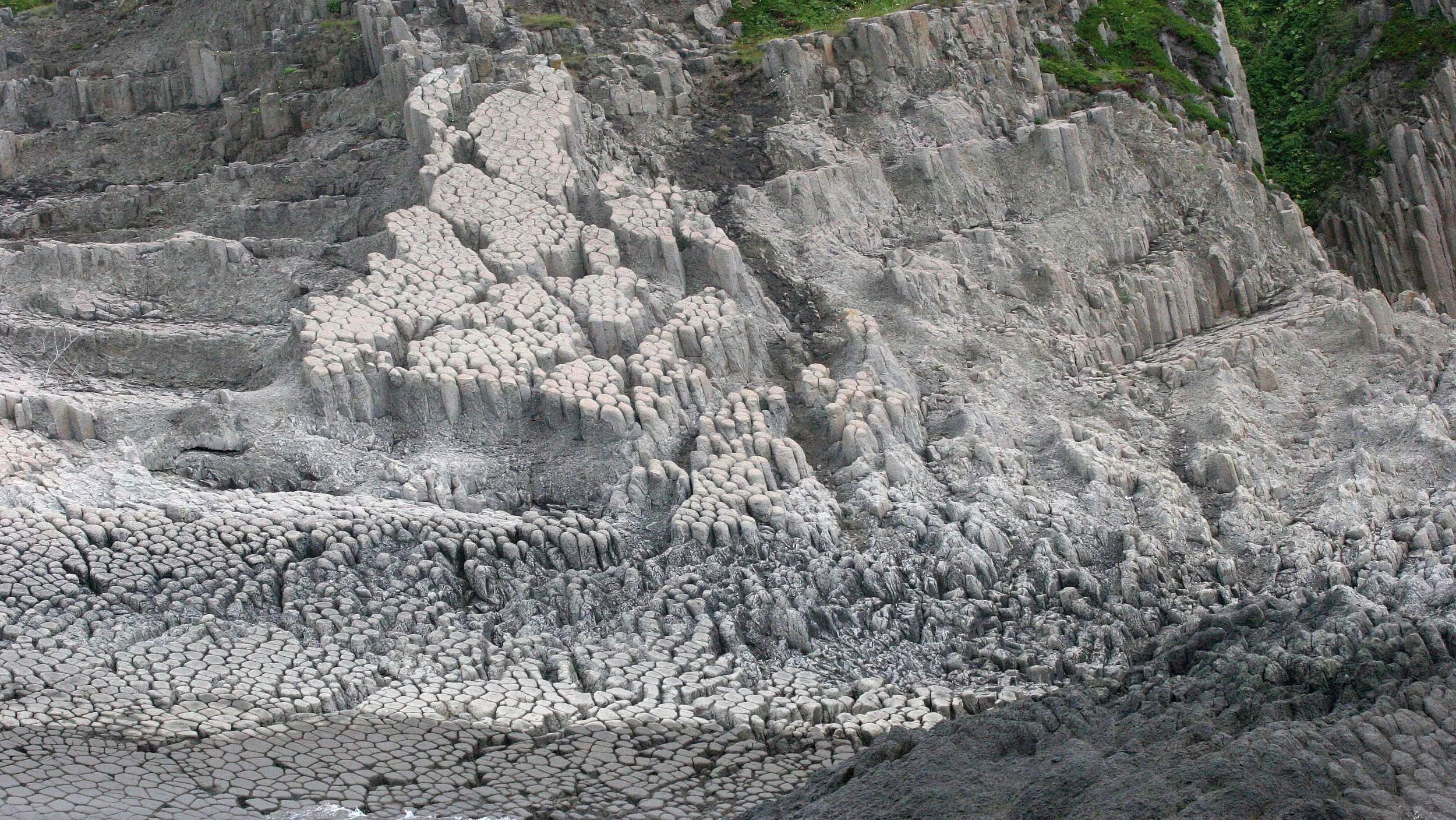 KURIL ISLANDS - VIEWS LANDSCAPES AND GEOLOGY (92).jpg