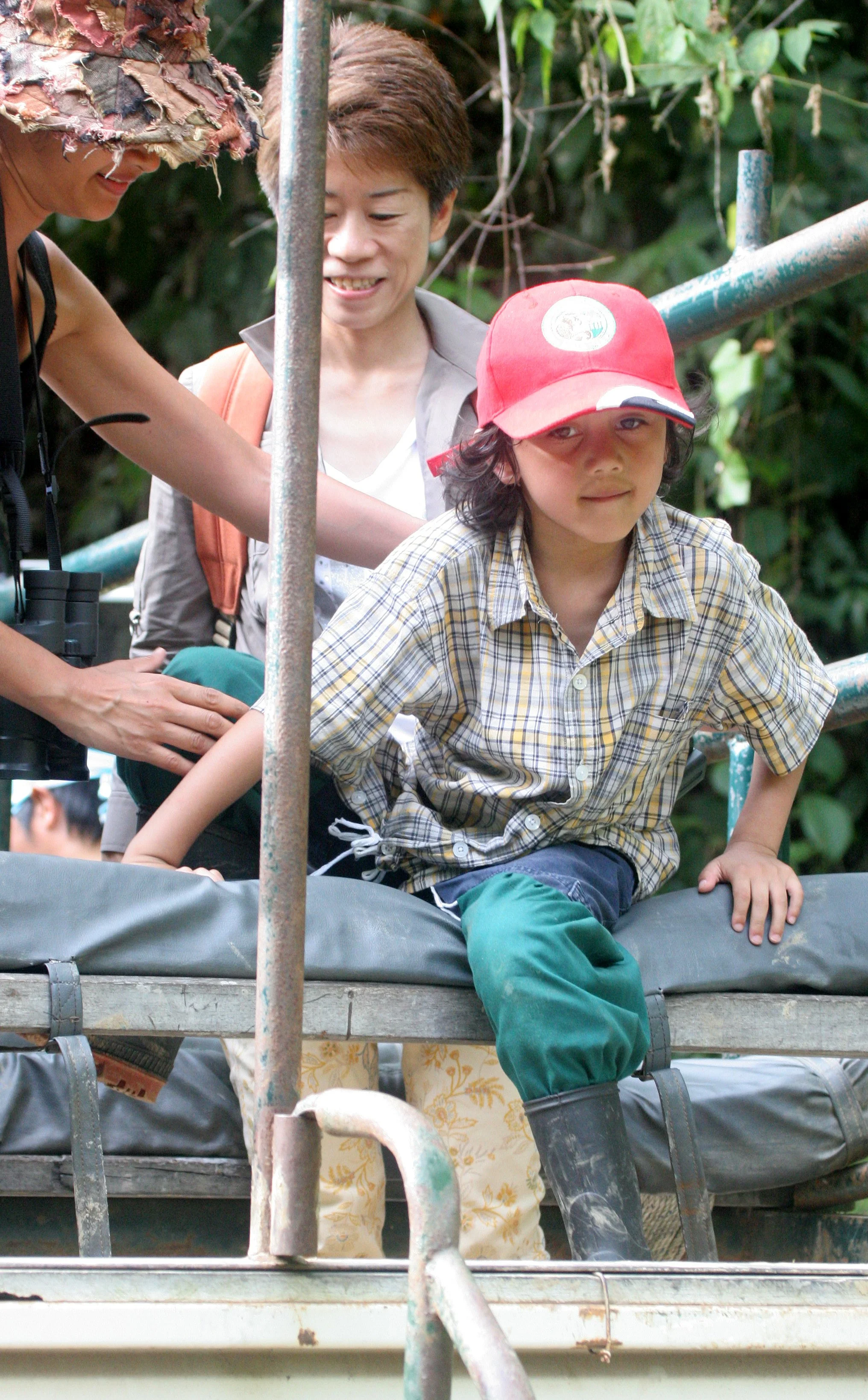 TABIN WILDLIFE RESERVE BORNEO - SAFARI TIME (2).JPG