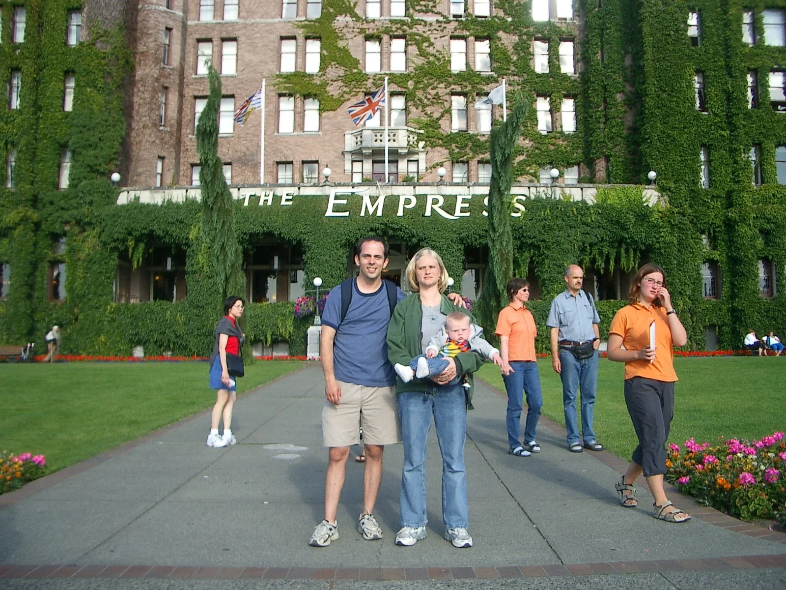 2003-7-31 FAMILY REUNION IN WASHINGTON AND CANADA (44).JPG