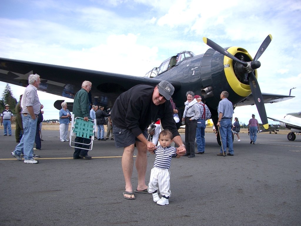 2003-9-3 PORT ANGELES AIR SHOW (12).JPG