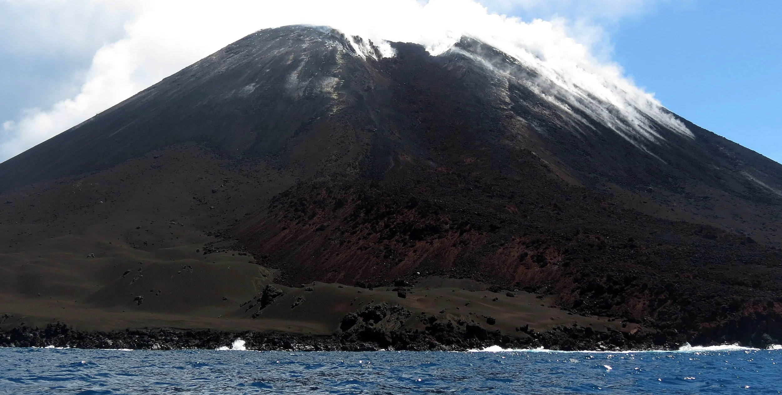 KRAKATAU NATIONAL PARK - JAVA BARAT INDONESIA (16).JPG