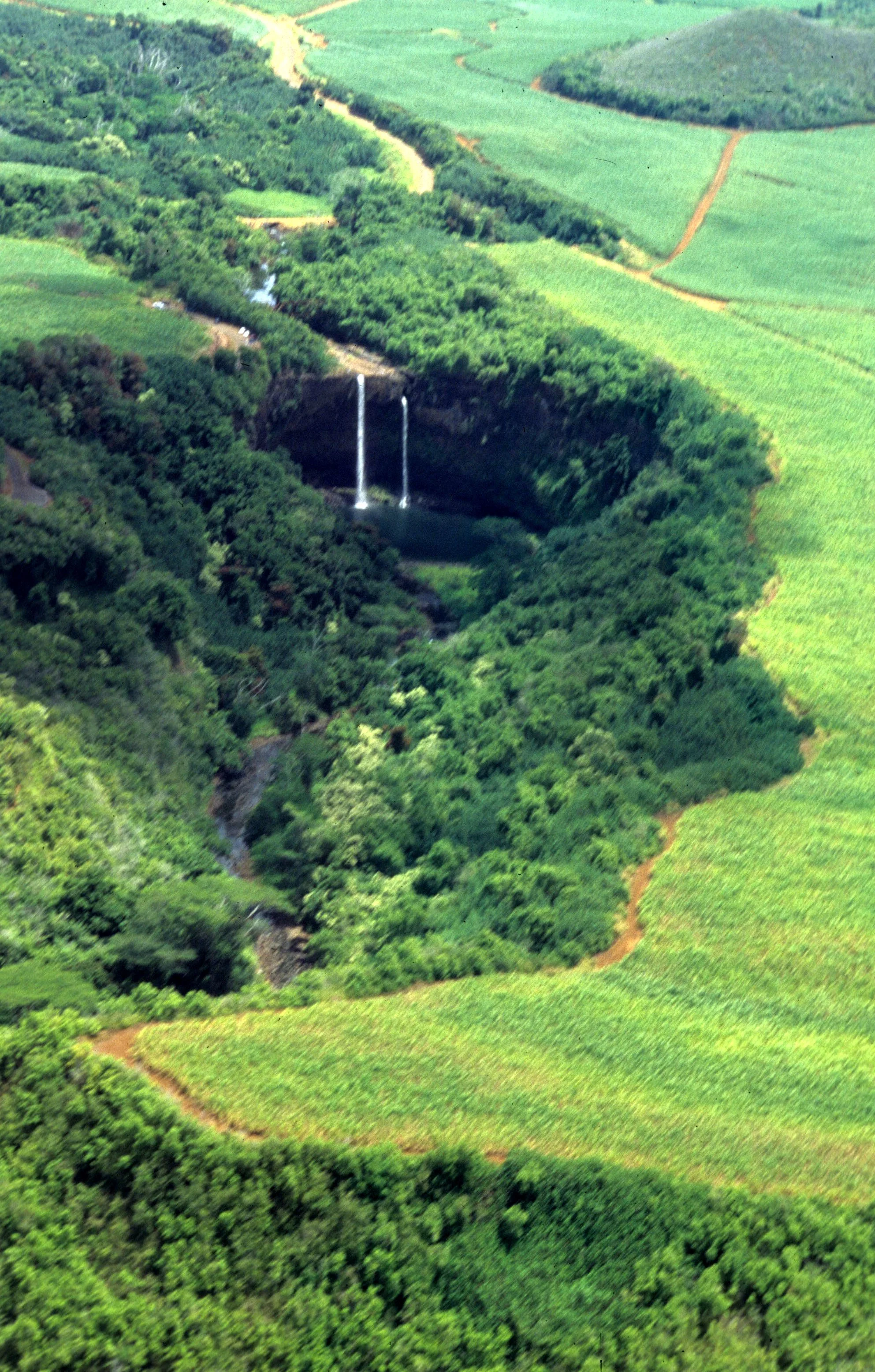 HAWAII - HAWAII - PAINT POT FALLS (4).jpg