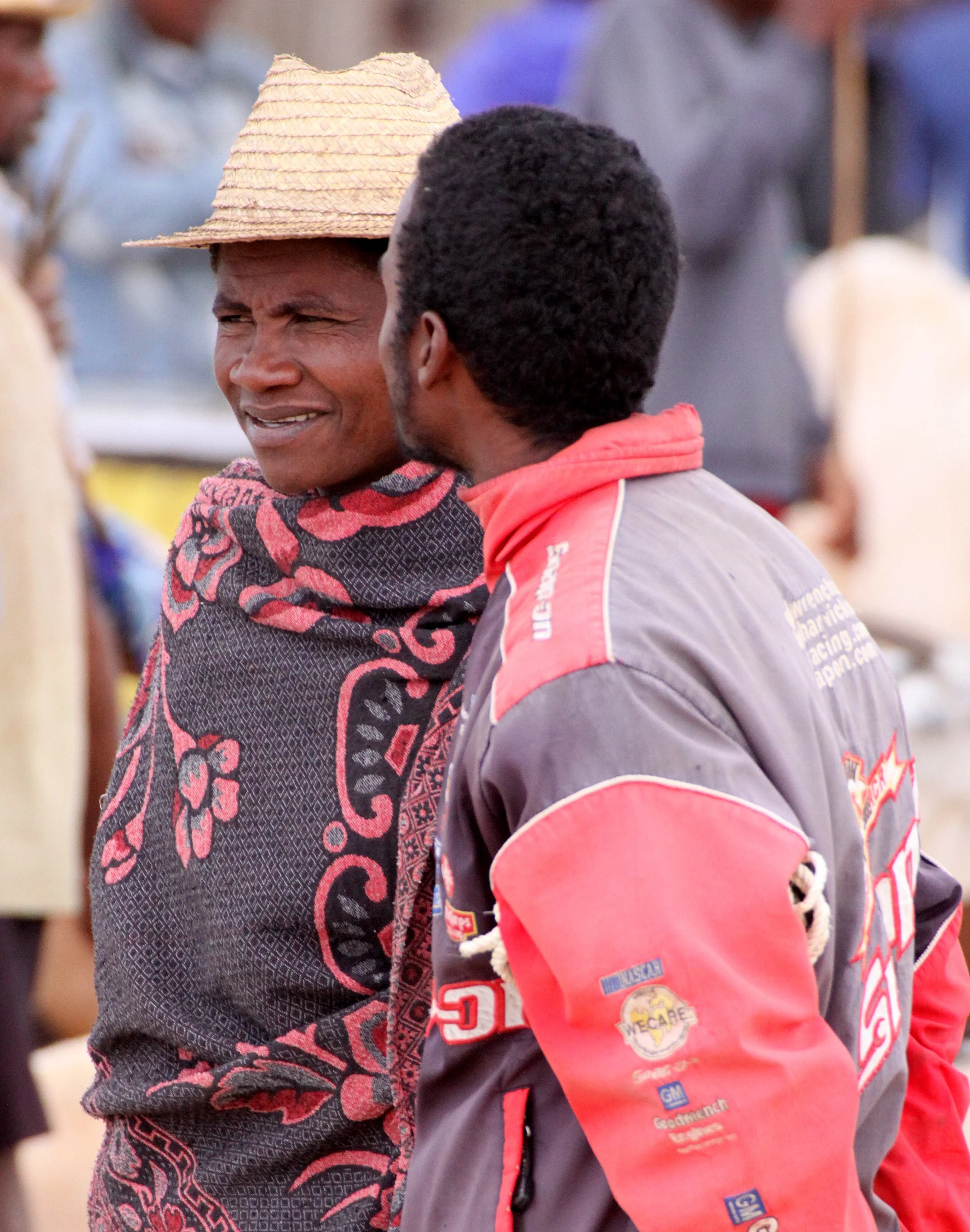 ANTANDROY VILLAGE - ZEBU MARKET DAY (12).JPG