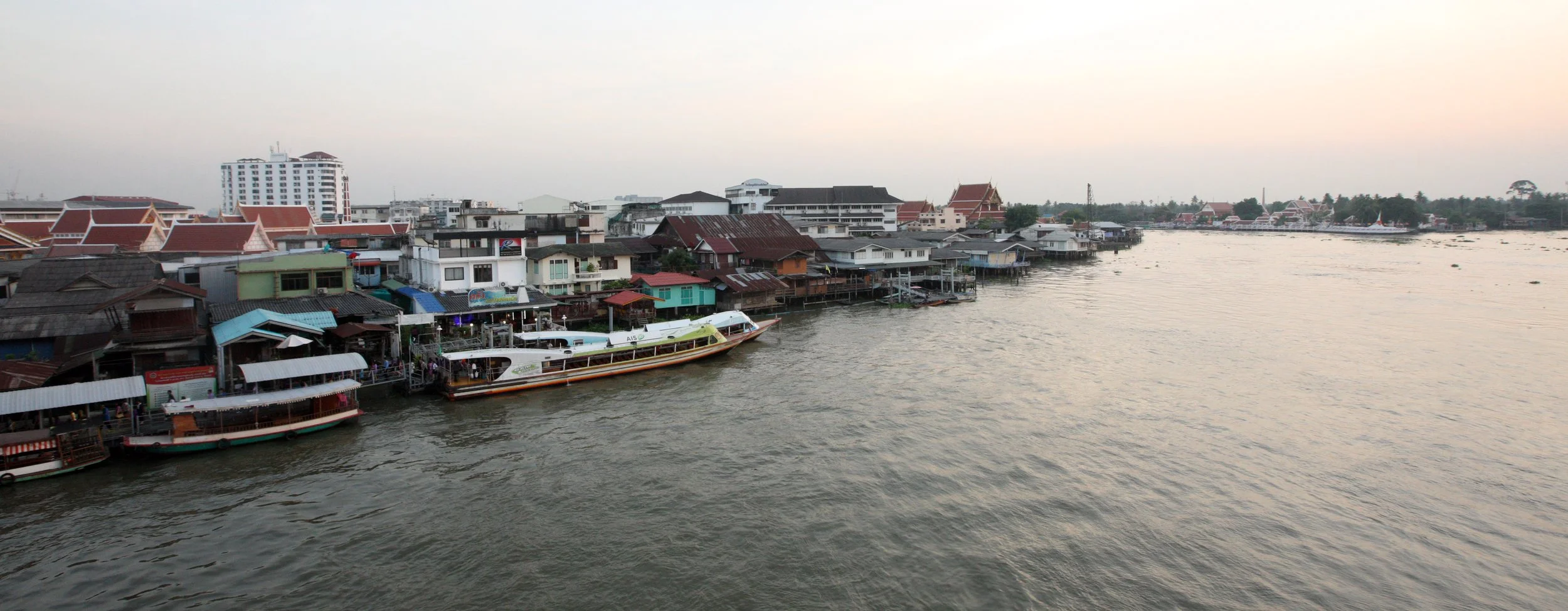 2015 Pakkret Nonthaburi Sunset on Chao Praya (9).JPG