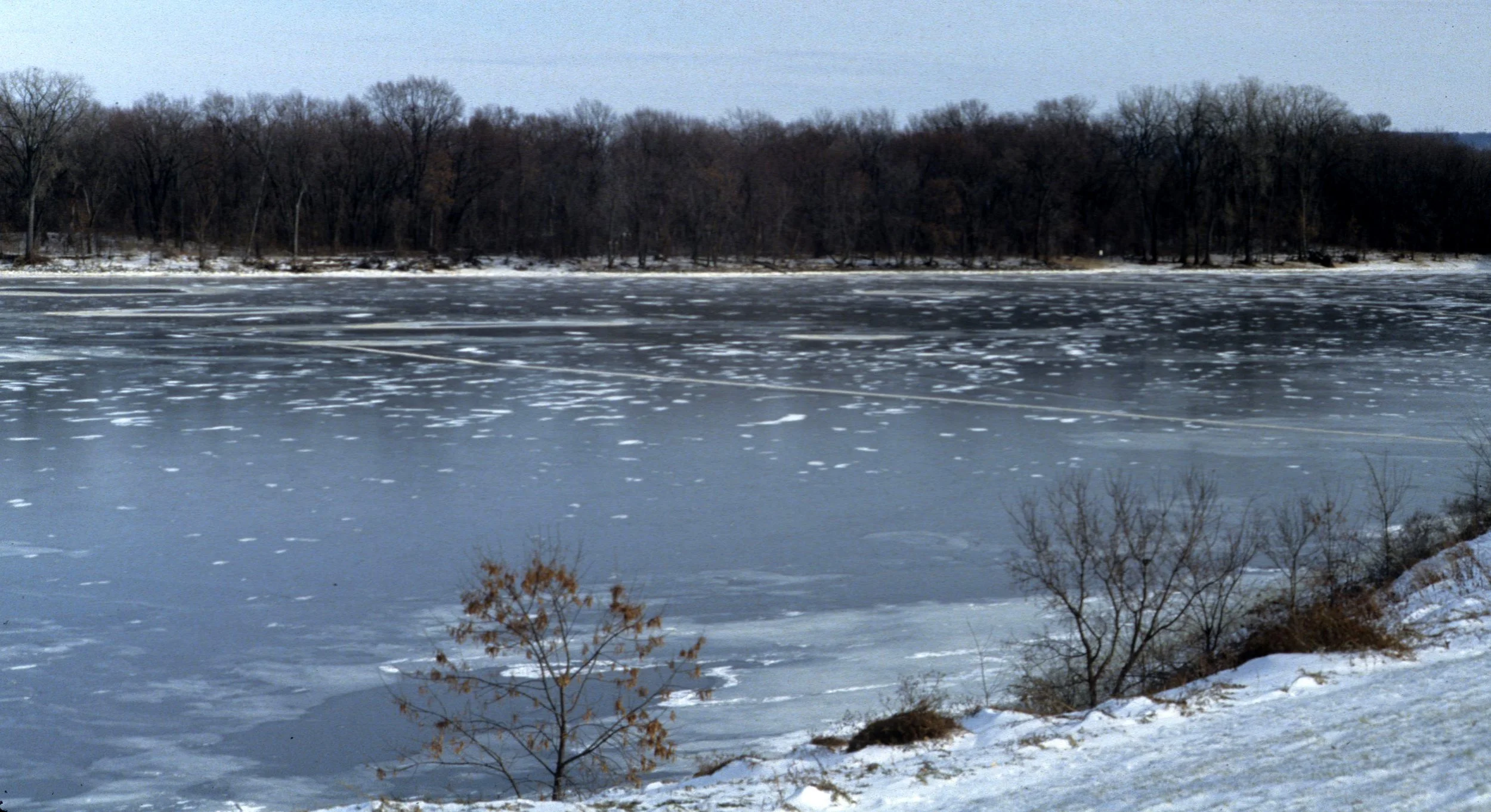 MISSISSIPPI RIVER - MN-WI BORDER.jpg