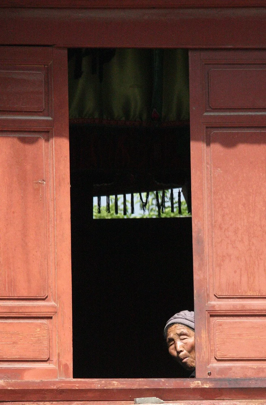LINDEN CENTER - XIZHOU VILLAGE YUNNAN CHINA (197).JPG