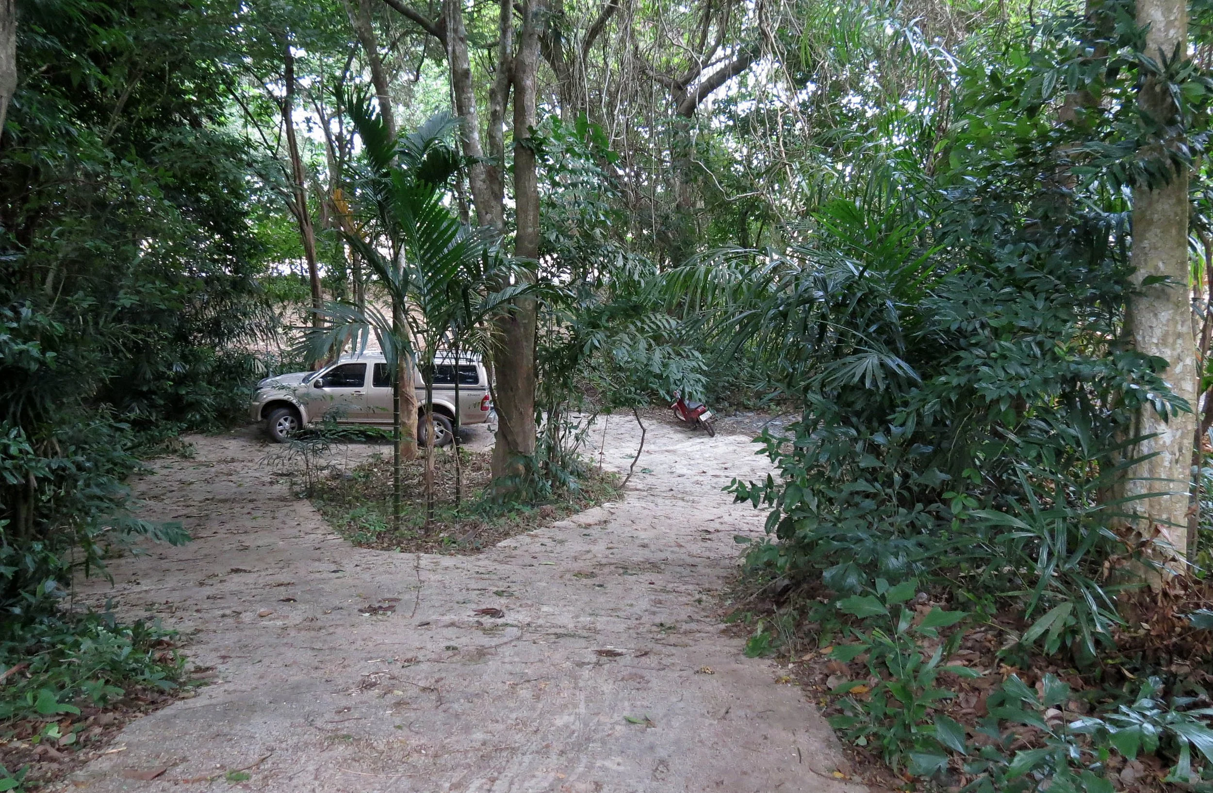 2014 Koh Lanta Build (109).JPG