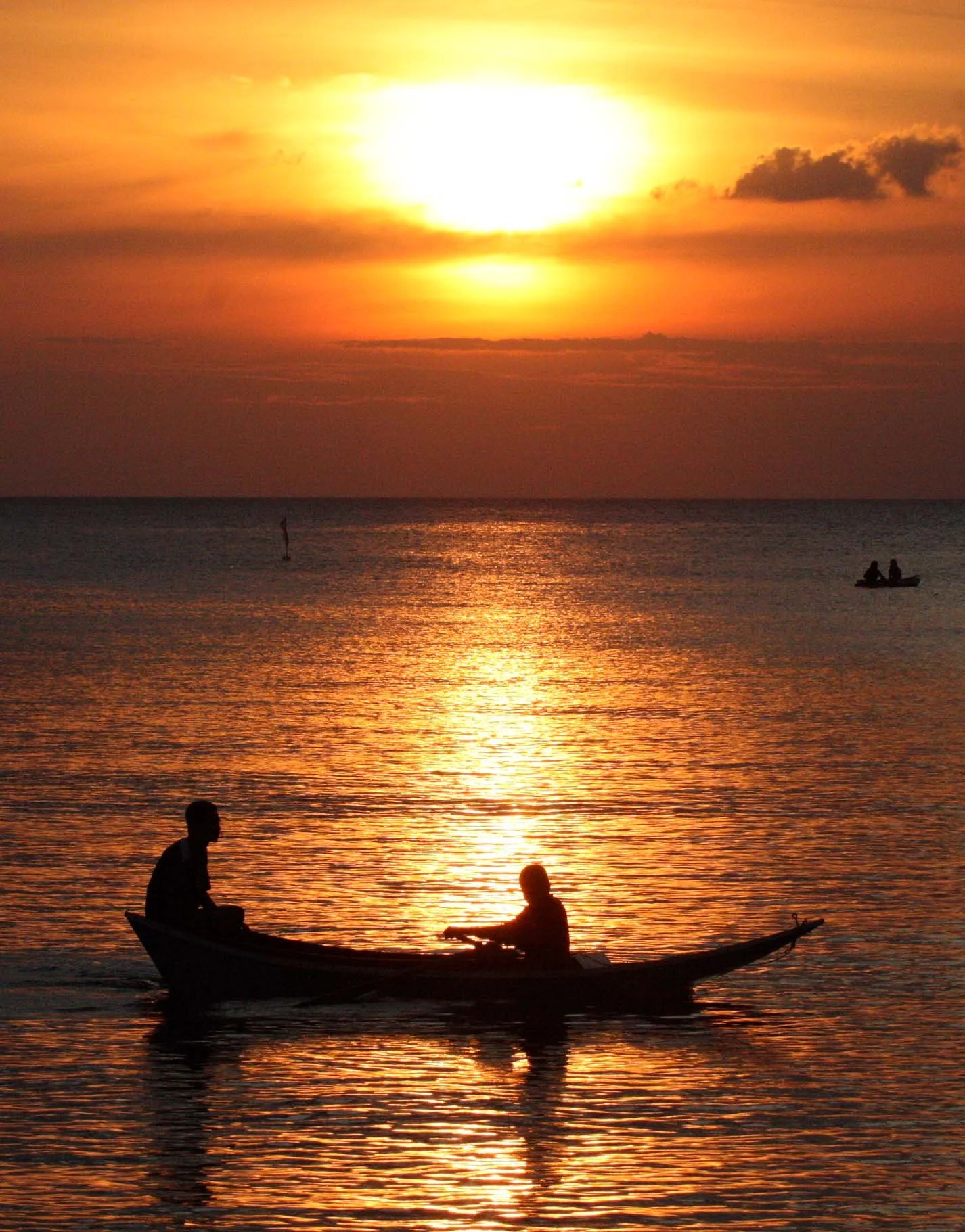 KO LANTA - PARTY AT OTTO'S - 2009 (28).JPG